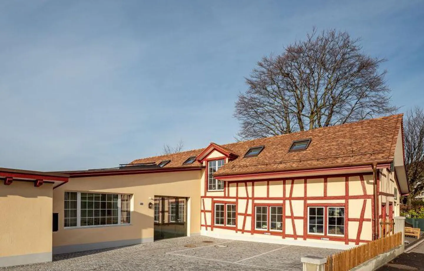 Office in Meilen - Photo 1 of 7