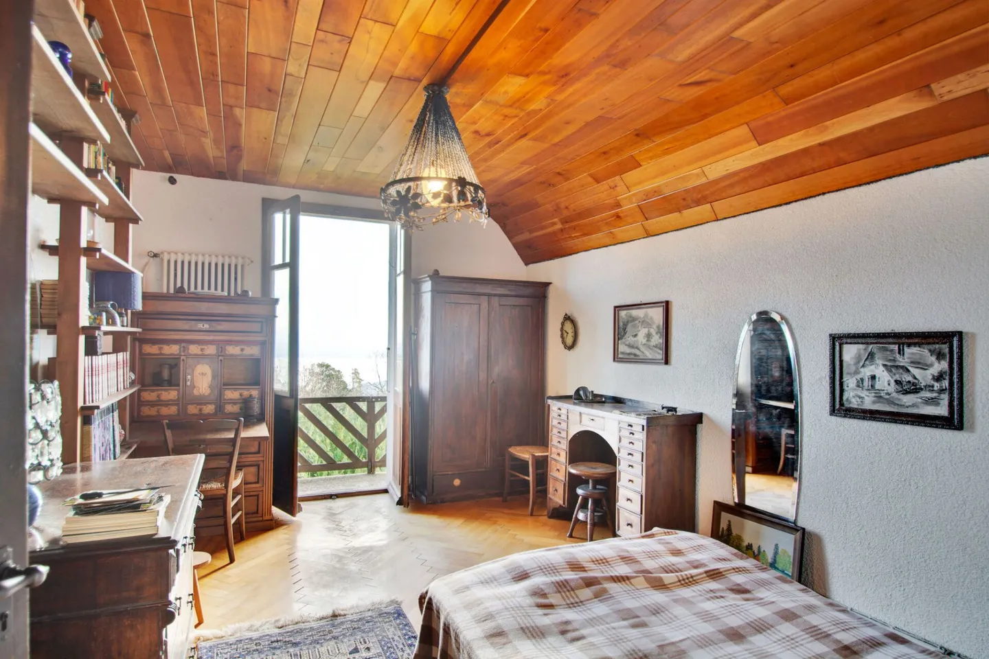 Montmollin, proprietà affascinante con vista sul lago e annessi - Foto 7 di 20