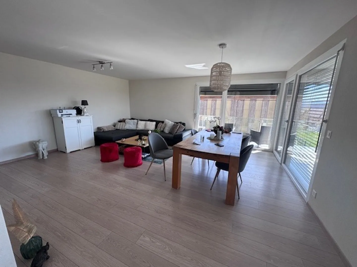 Bussy, zu vermieten, 4,5-Zimmer-Wohnung, 110 m2 mit zwei Balkonen - Foto 1 von 12