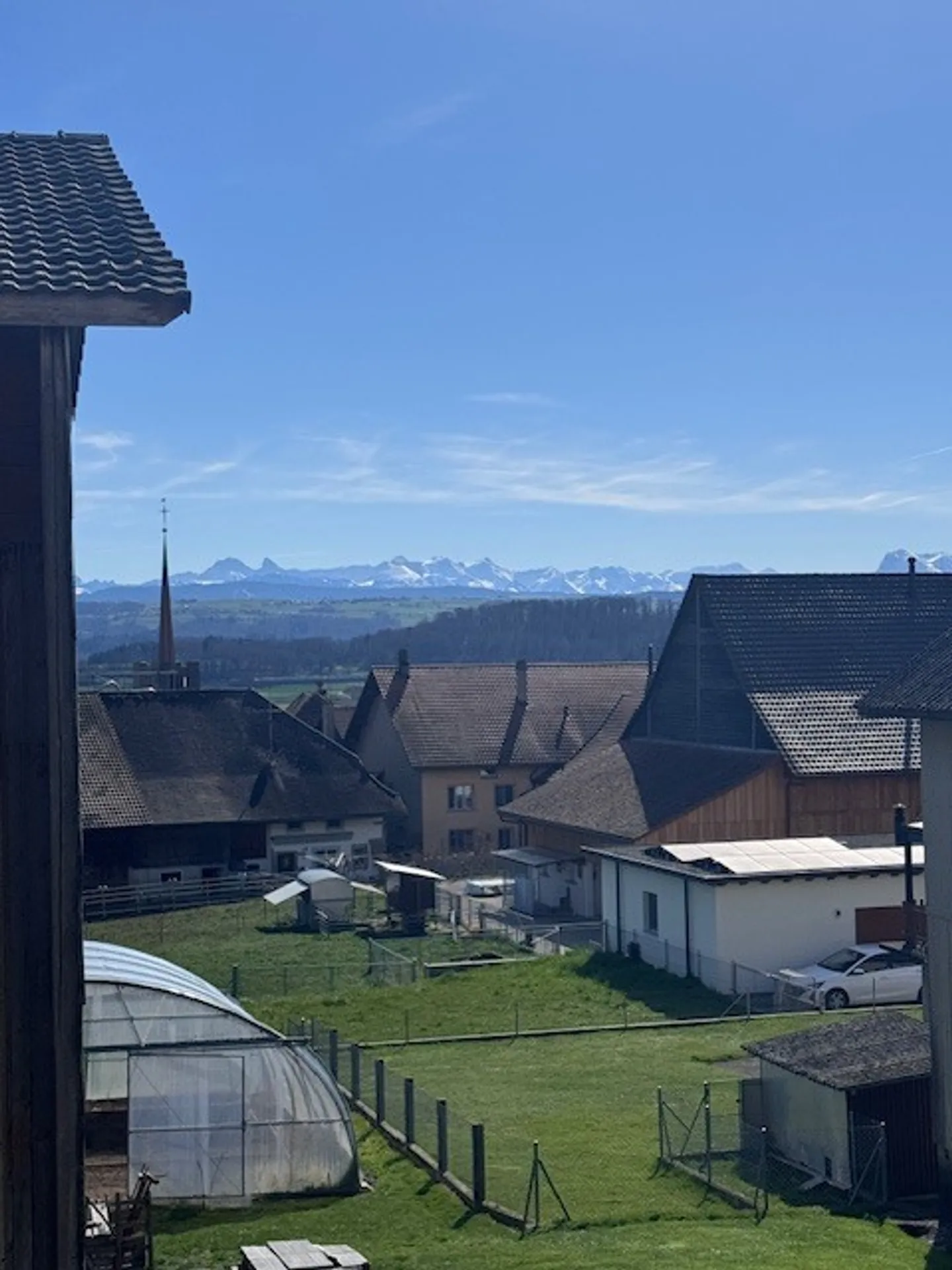 Bussy, zu vermieten, 4,5-Zimmer-Wohnung, 110 m2 mit zwei Balkonen - Foto 4 von 12