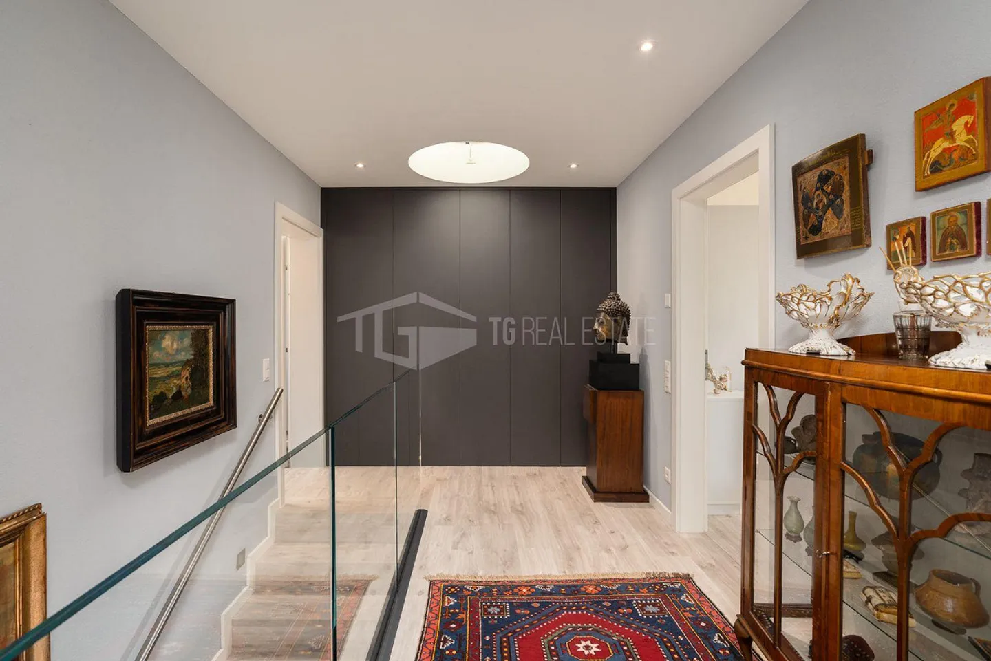 5-ROOM HOUSE WITH GARDEN. - Photo 7 of 17
