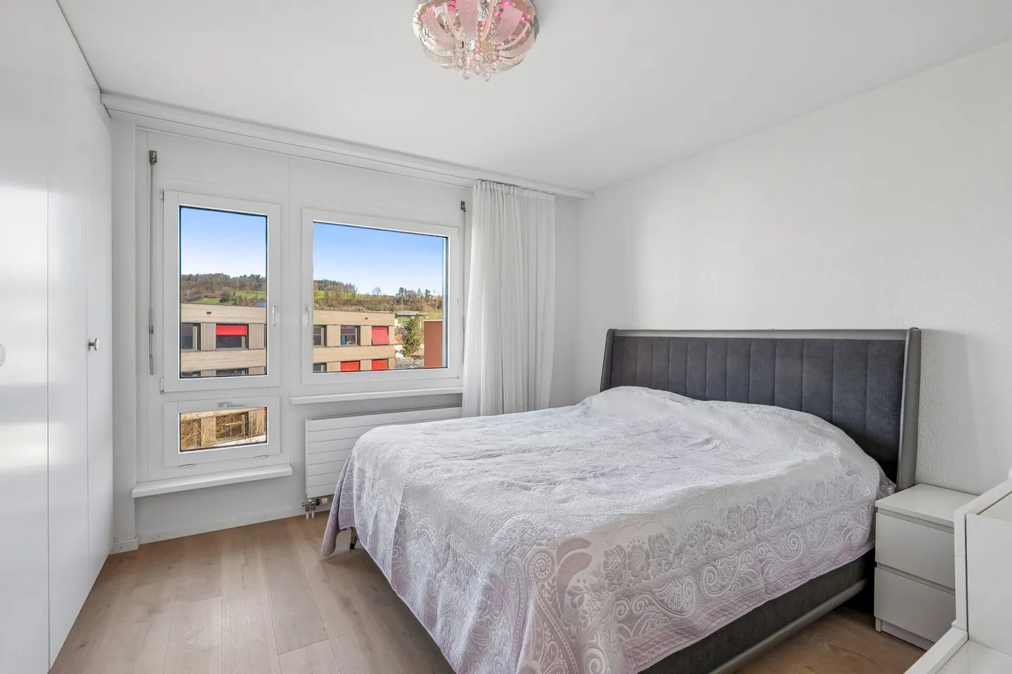 Geräumige Wohnung mit Wintergarten - Foto 5 von 12