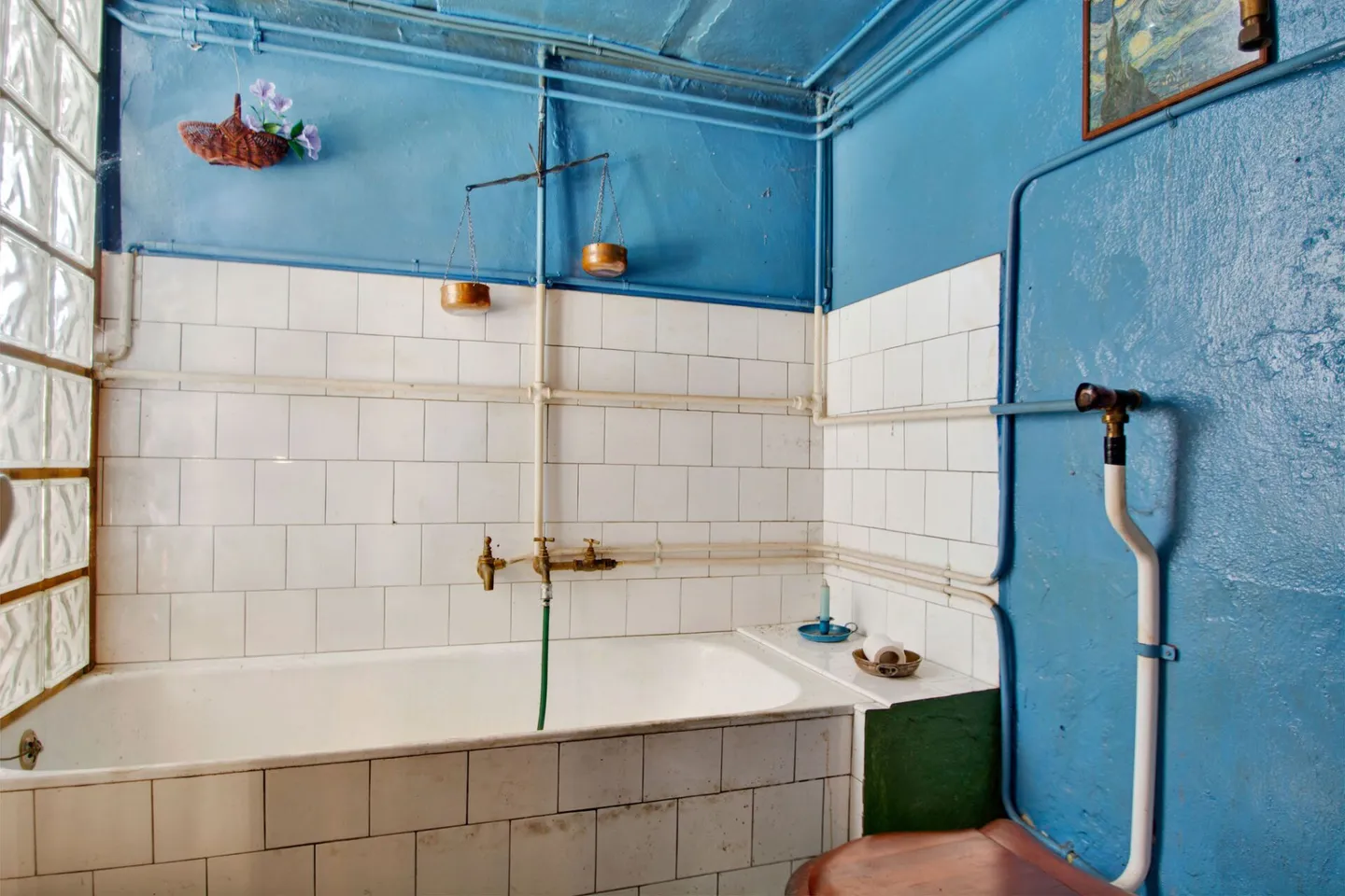 Montmollin, proprietà affascinante con vista sul lago e annessi - Foto 14 di 20