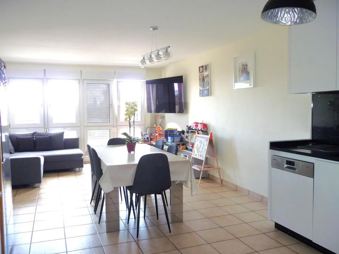 Appartamento in vendita - Foto 3 di 6