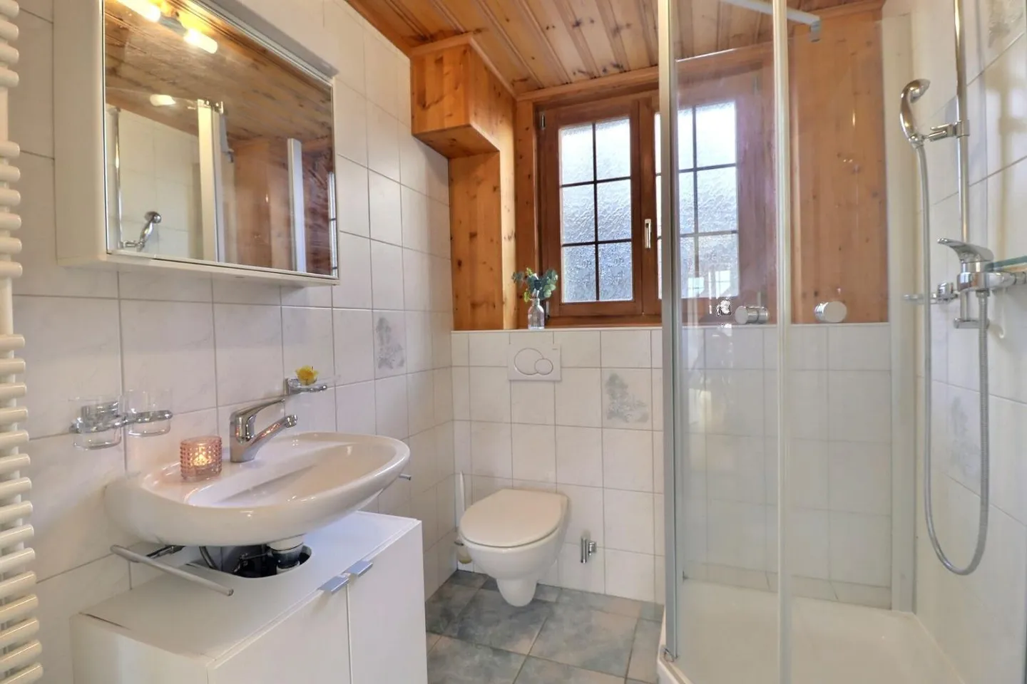 Chalet avec Vue Alpestre Époustouflante - Photo 10 sur 13