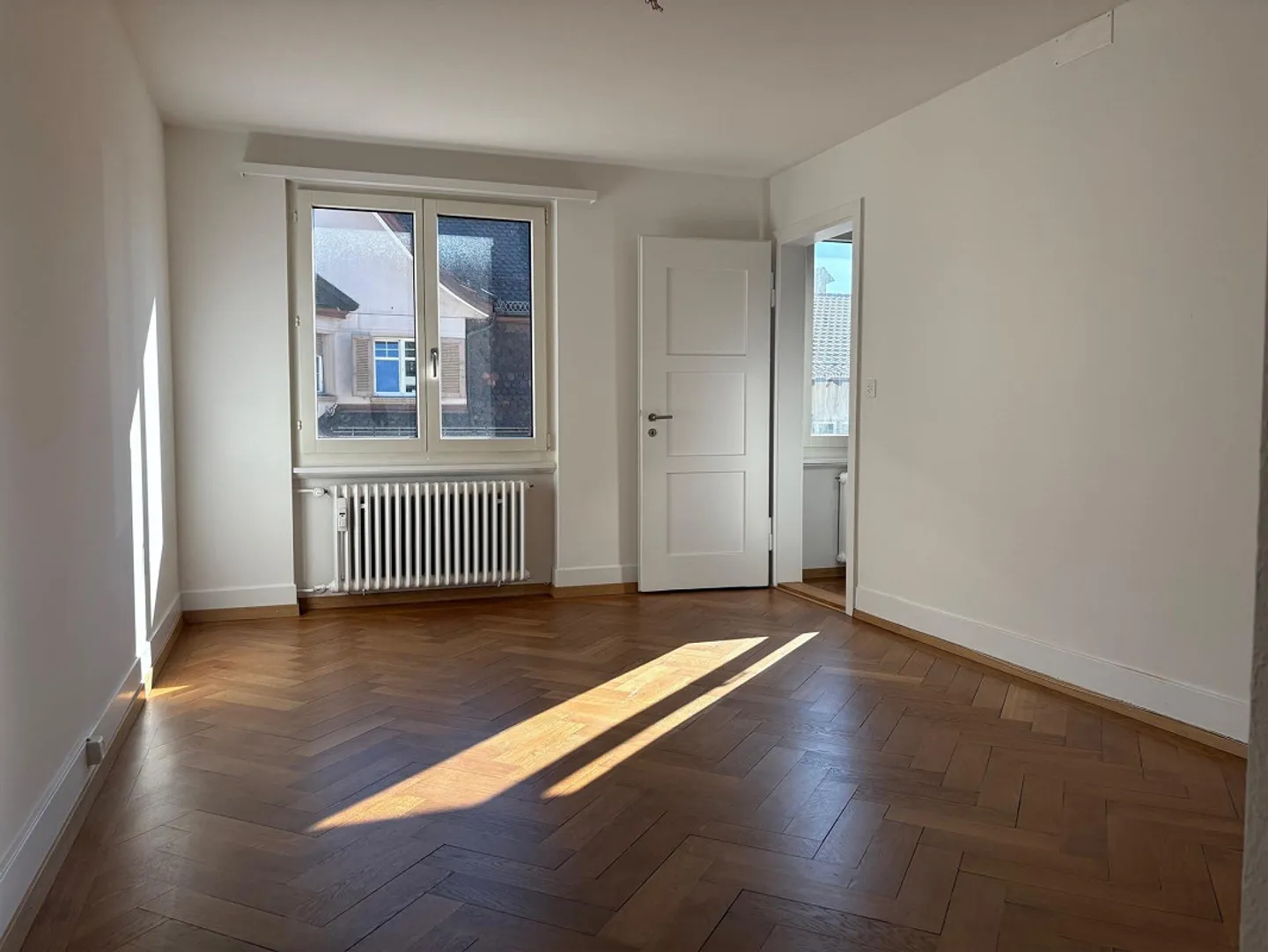 Appartamento centrale con camera aggiuntiva - Foto 6 di 9