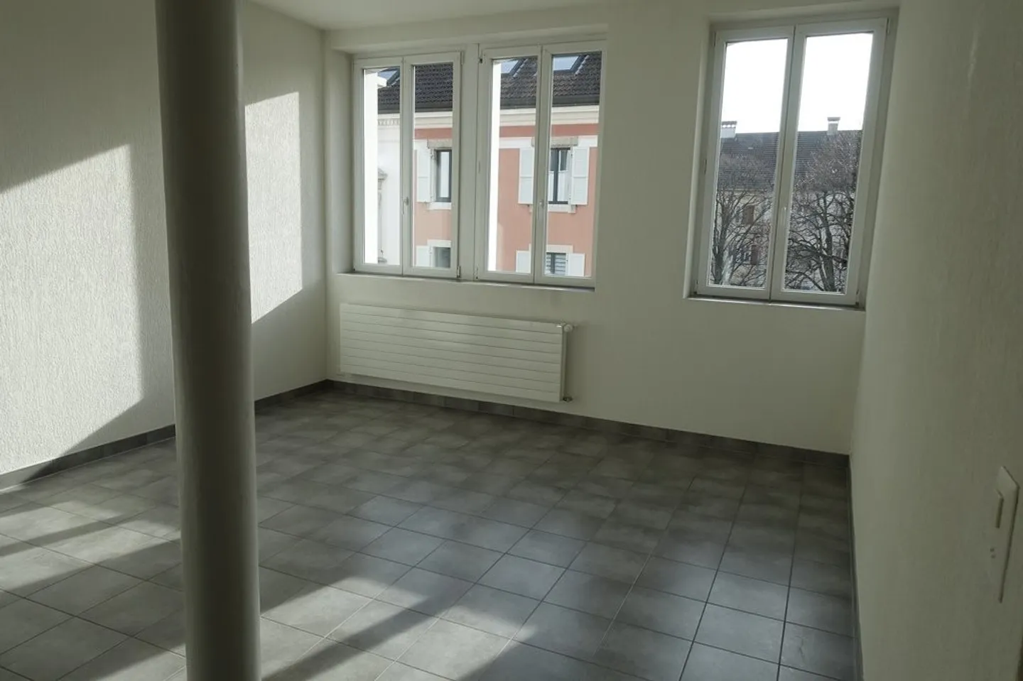 2.5-room apartment in the city center - Photo 3 of 7