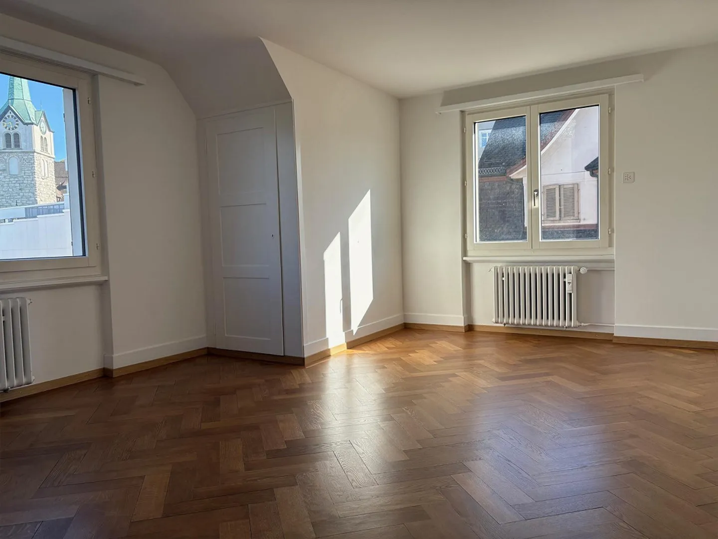 Appartamento centrale con camera aggiuntiva - Foto 4 di 9
