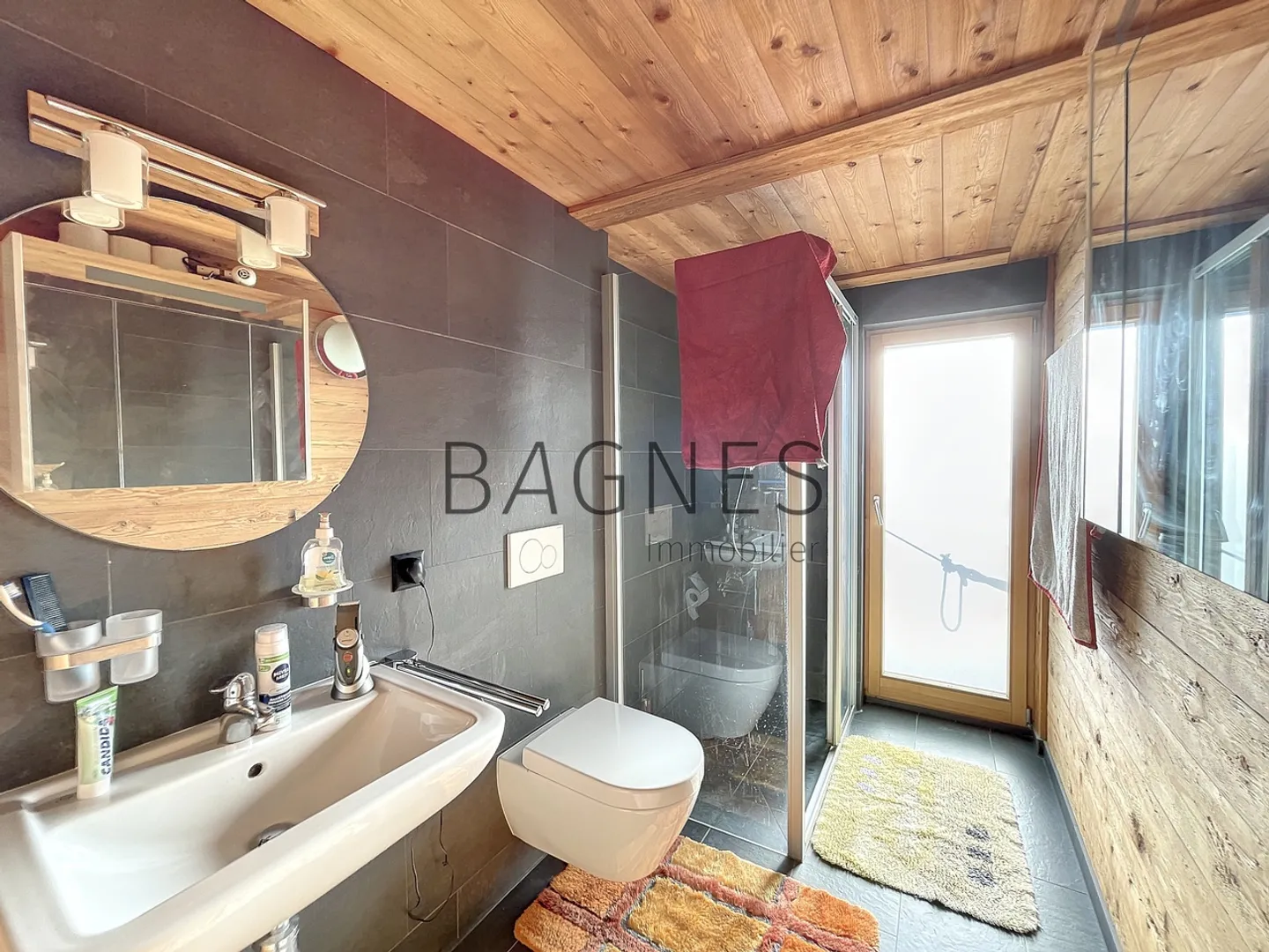 Chalet dans le domaine skiable de Bruson - Photo 10 sur 13