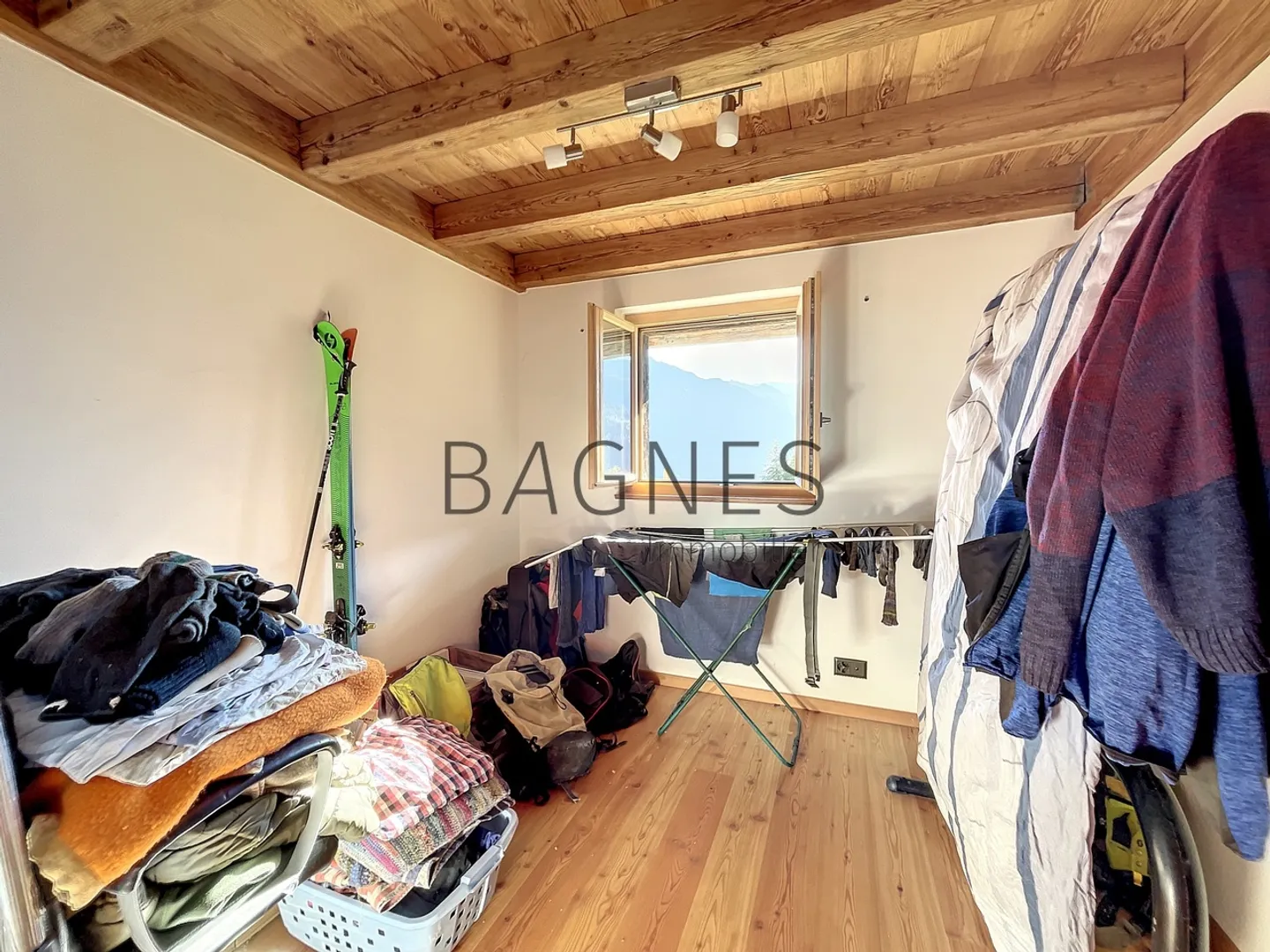 Chalet dans le domaine skiable de Bruson - Photo 12 sur 13