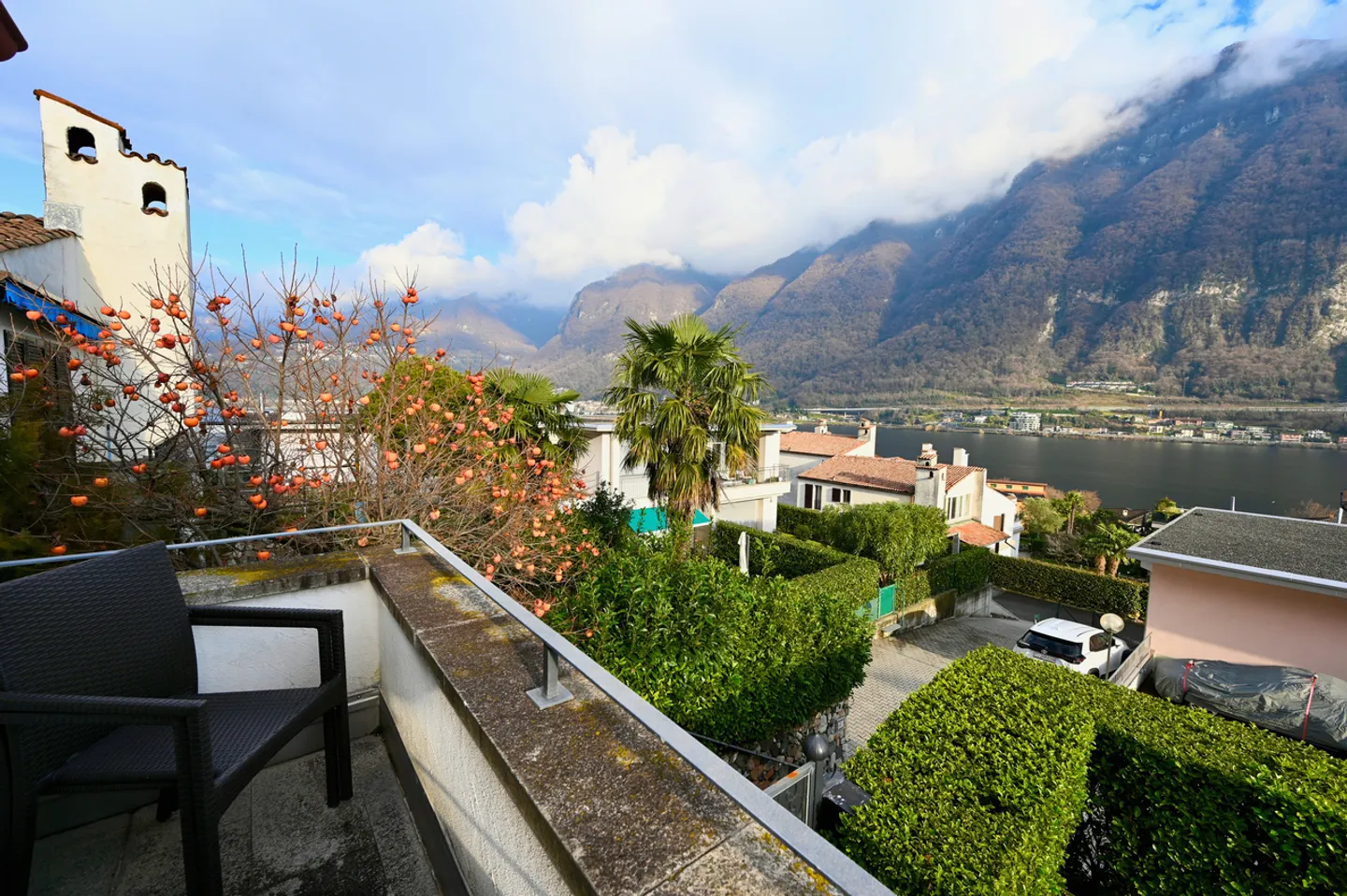 Charmantes Reihenhaus mit bezauberndem Blick auf den See und die Berge - Foto 12 von 21