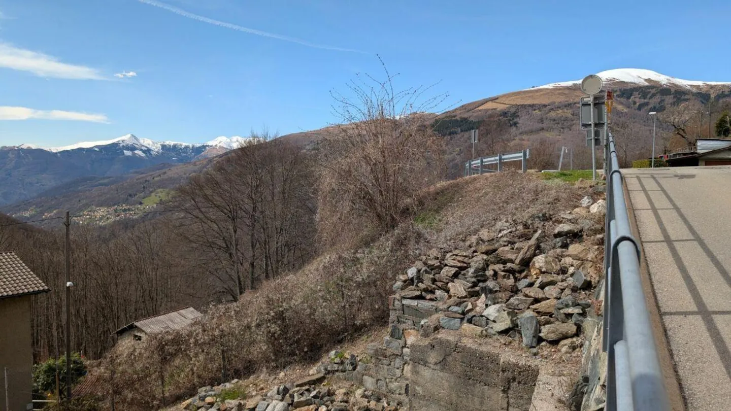 Costruisci il tuo sogno con vista - Terreno panoramico edificabile - Foto 4 di 5
