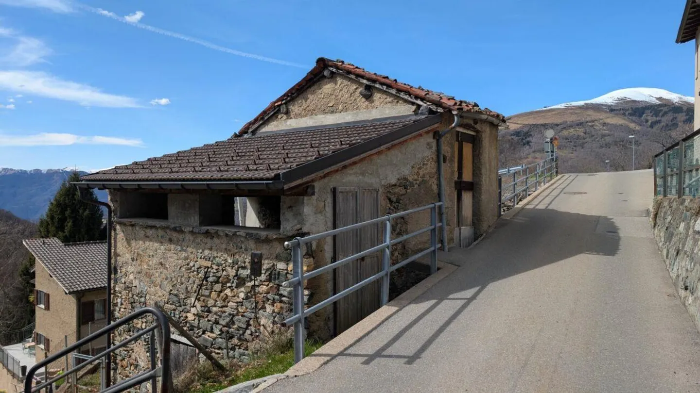 Costruisci il tuo sogno con vista - Terreno panoramico edificabile - Foto 5 di 5