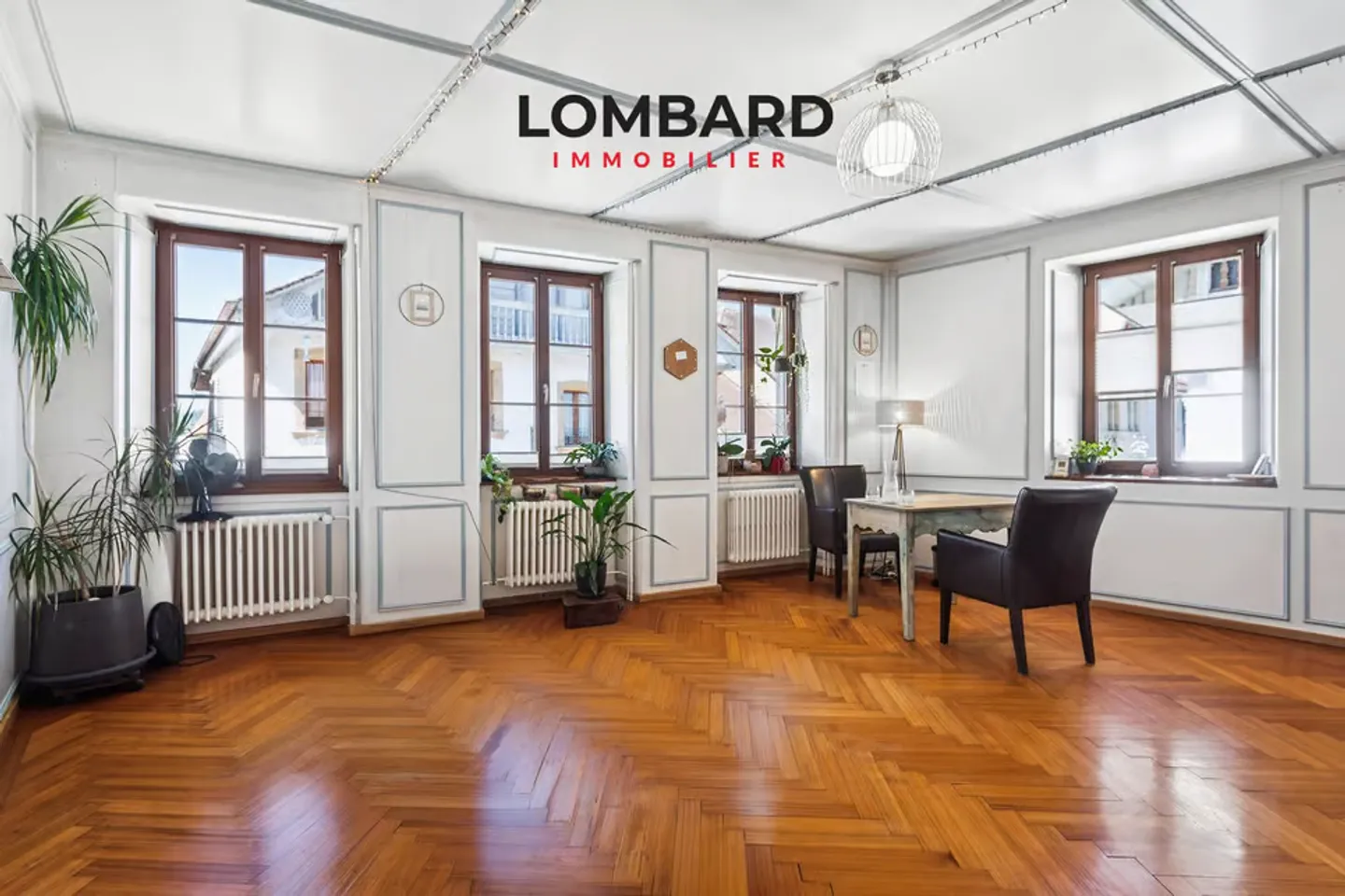 Magnificent 5.5-room duplex in the heart of Estavayer-le-Lac - Photo 3 of 12