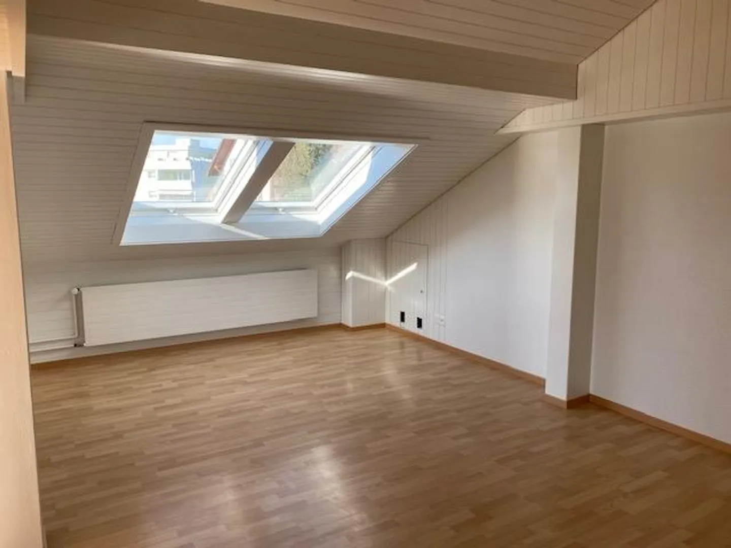 Grosszügige Wohnung mit grosser Terrasse Nähe Bahnhof - Foto 1 di 9