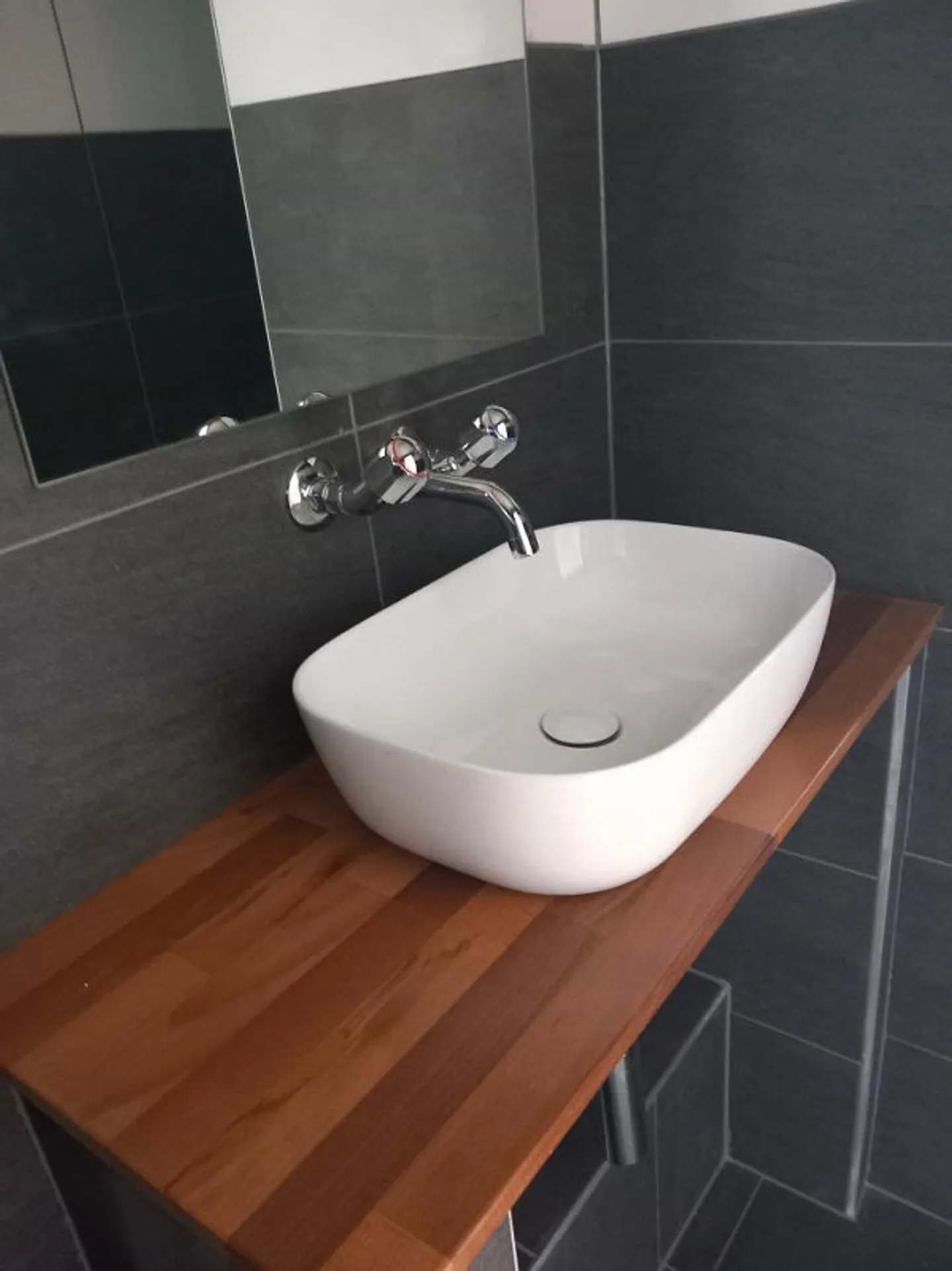 Mixed-use building in the heart of Nyon - Photo 10 of 10