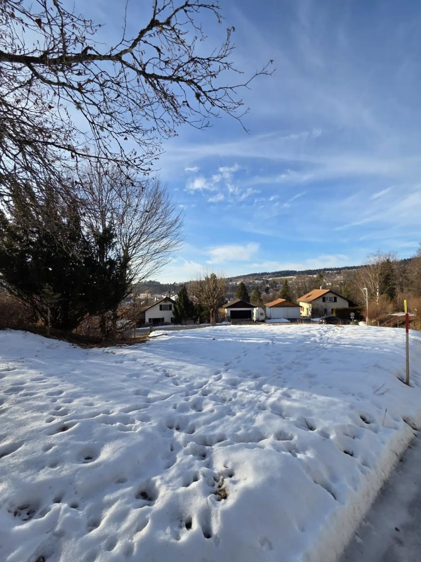 Terrain à bâtir à Locle - Photo 2 sur 4