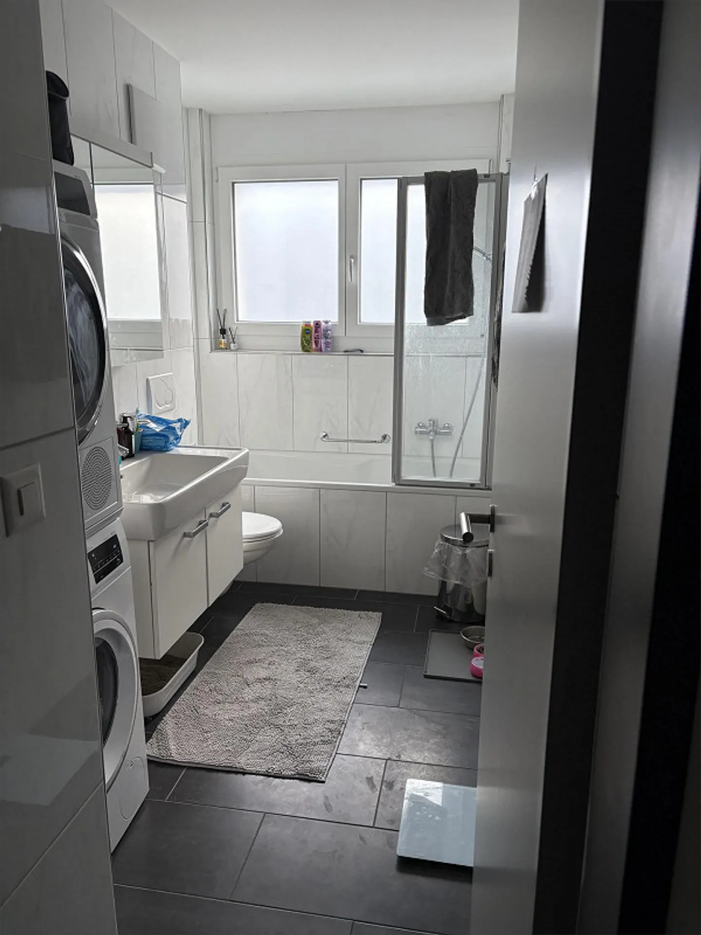 Apartment - Photo 6 of 7