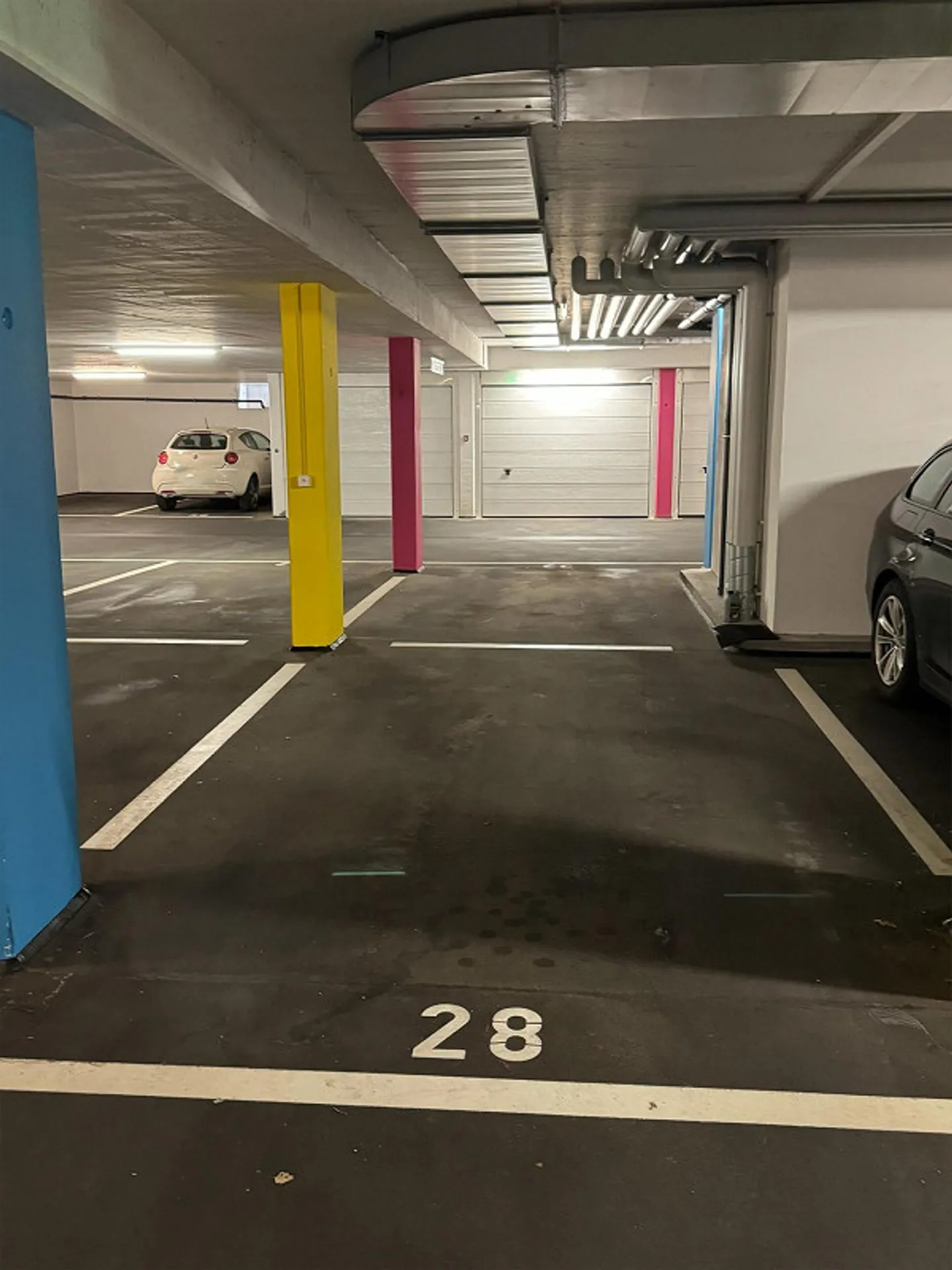 Posti auto sotterranei centrali - Foto 3 di 4