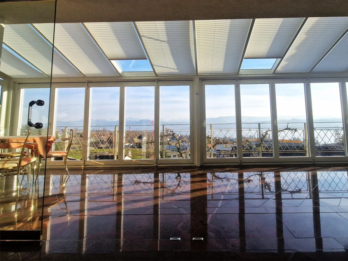 Limitato fino al 30.06.2027 - Ampia casa unifamiliare con vista panoramica - Foto 3 di 8