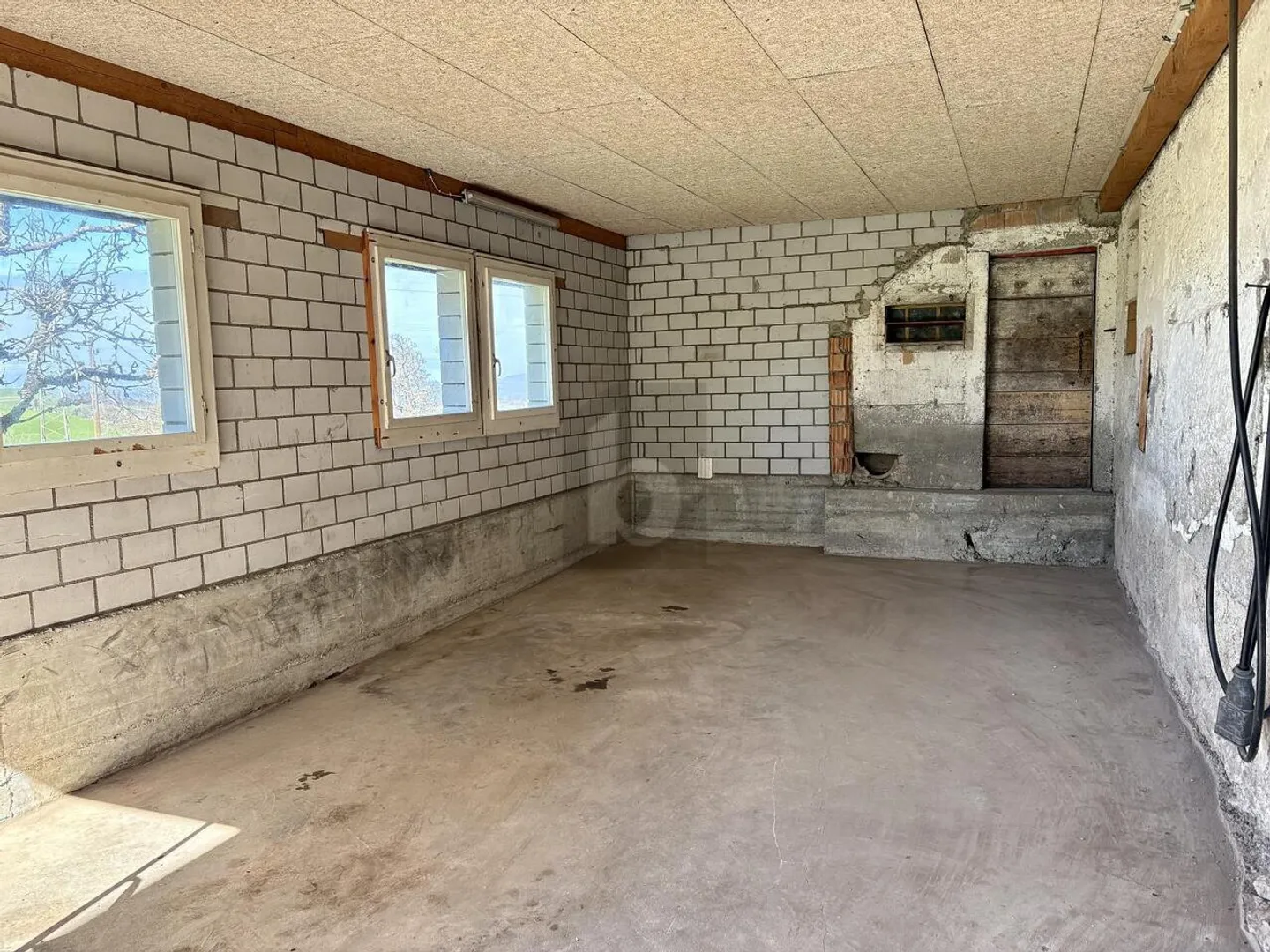 PRACTICAL AND VERSATILE - Photo 5 of 6