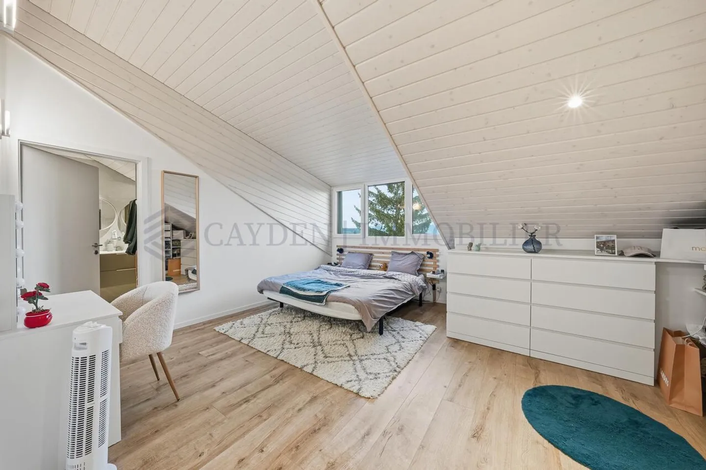 Atemberaubendes Duplex mit Seeblick - Foto 6 von 7