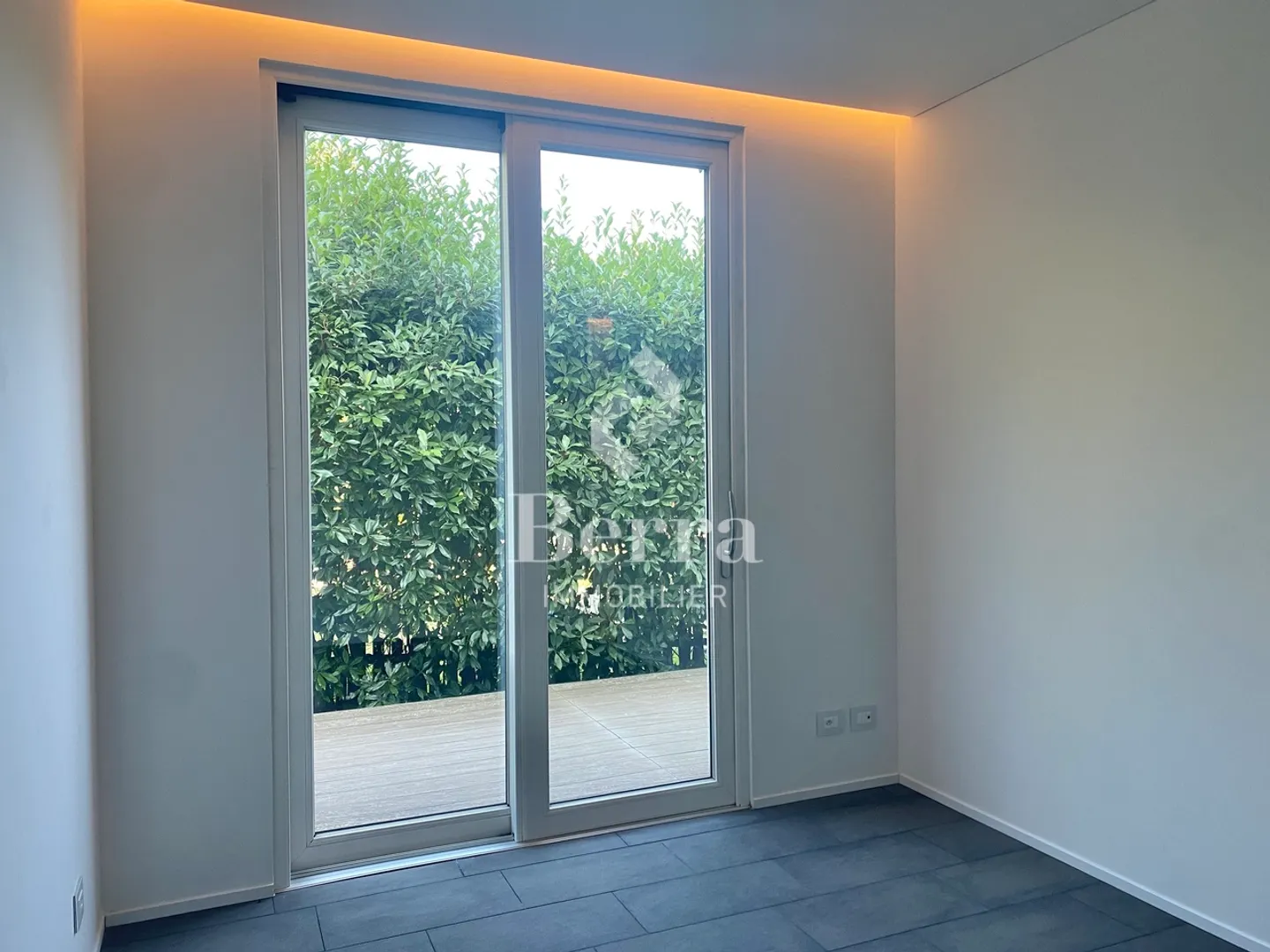 Appartement moderne 3.5 pièces - Photo 3 sur 11