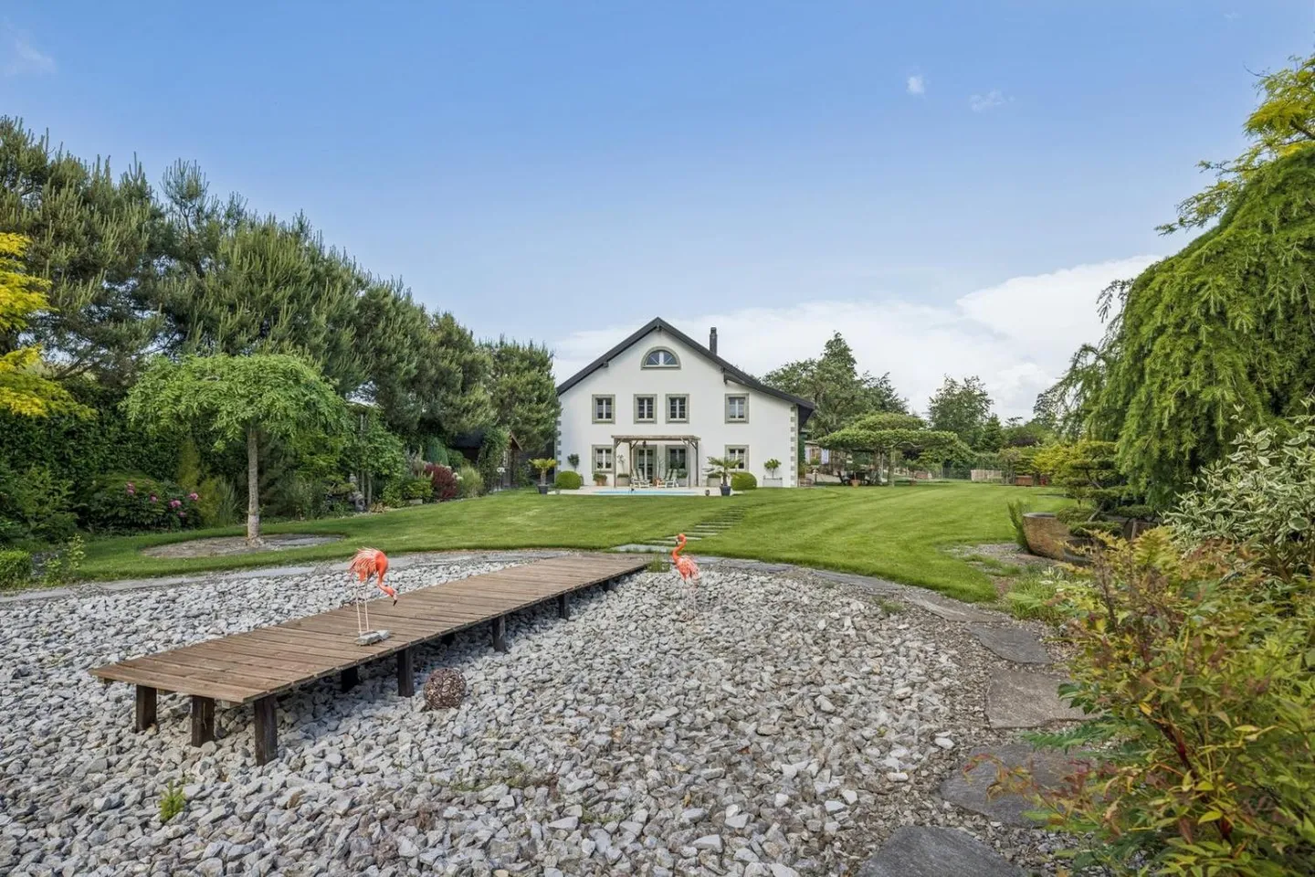 Villa straordinaria con 8 camere e parco alberato con piscina a Montprev - Foto 3 di 13