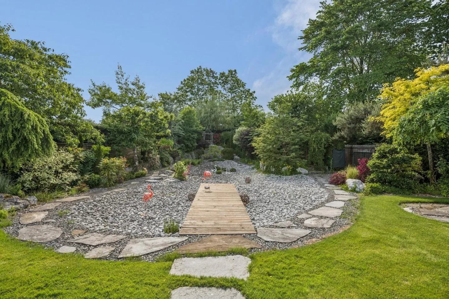 Villa straordinaria con 8 camere e parco alberato con piscina a Montprev - Foto 6 di 13