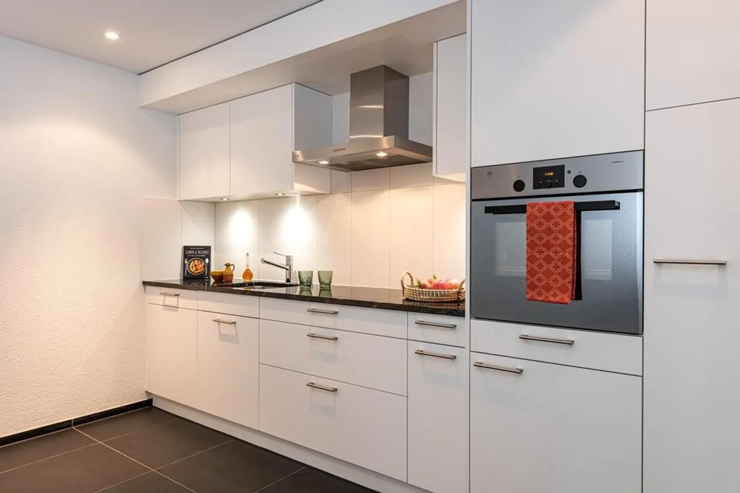 La tua nuova casa con un tocco moderno! - Foto 2 di 7