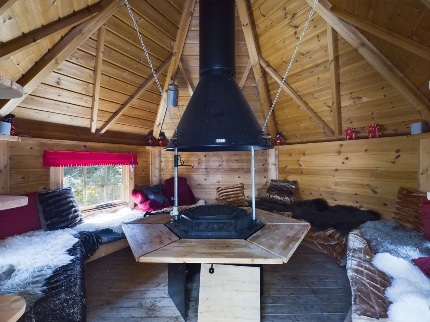 Charmantes Mehrfamilienhaus in Kemmental  Zwei moderne Wohnungen in idyllischer Lage - Foto 9 von 13
