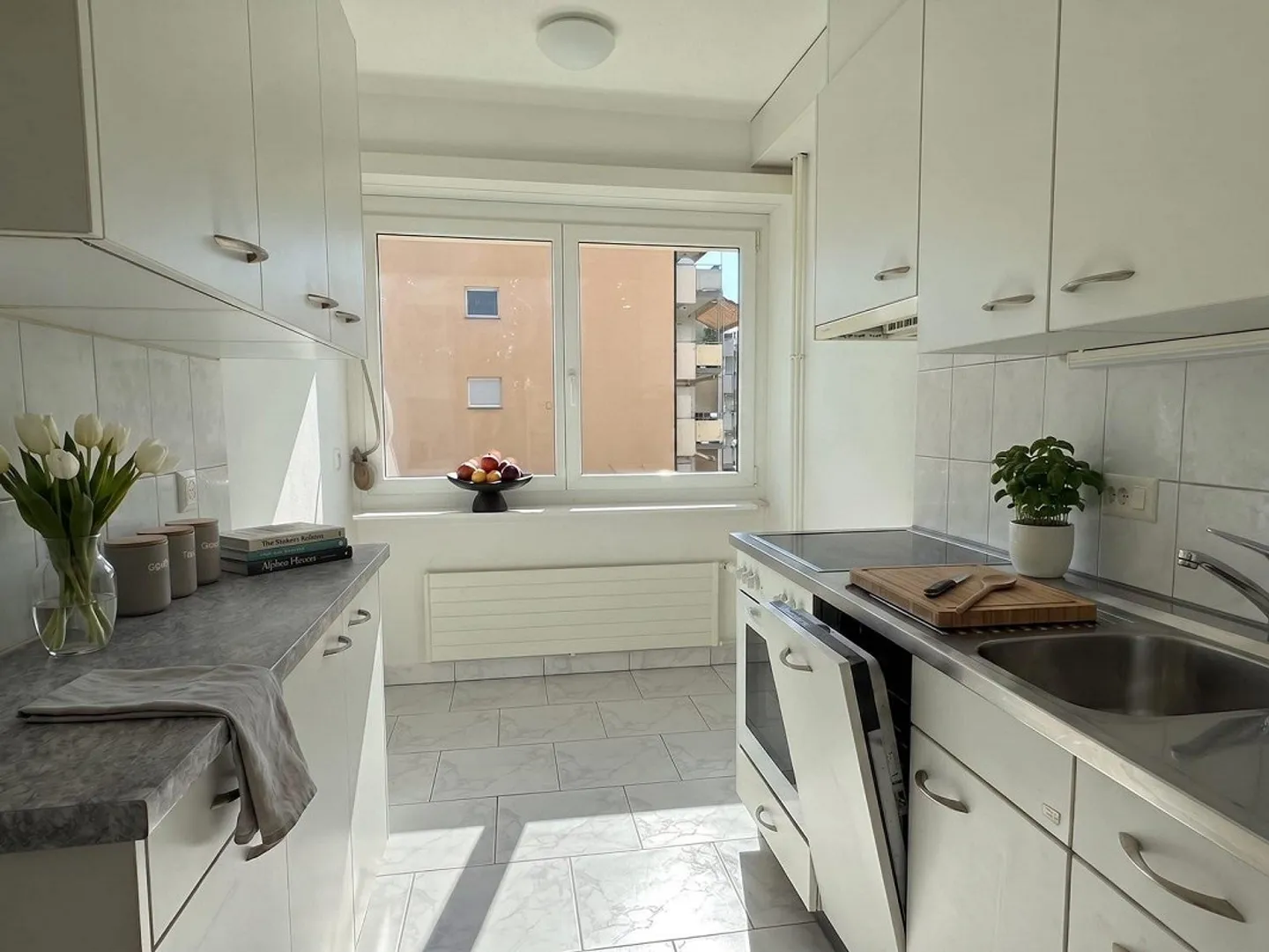 Appartamento accogliente con 4 stanze a Ostermundigen - Foto 2 di 5