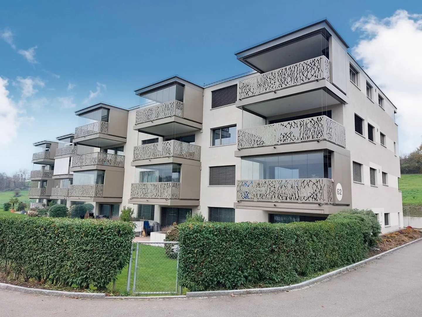 Stanza di stoccaggio/lavoro nel seminterrato di una proprietà residenziale - Foto 1 di 3