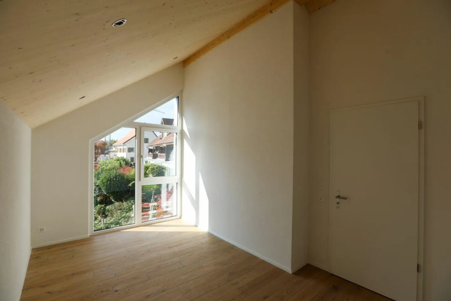 Neubau Sunnegg - 6 Doppeleinfamilienhäuser ab 4.5 Zimmer - Foto 3 von 8