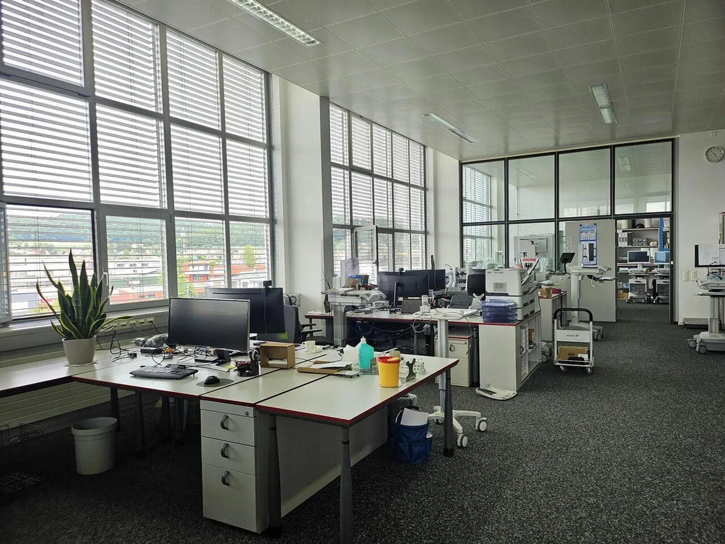 Bürofläche mieten - Foto 1 von 6