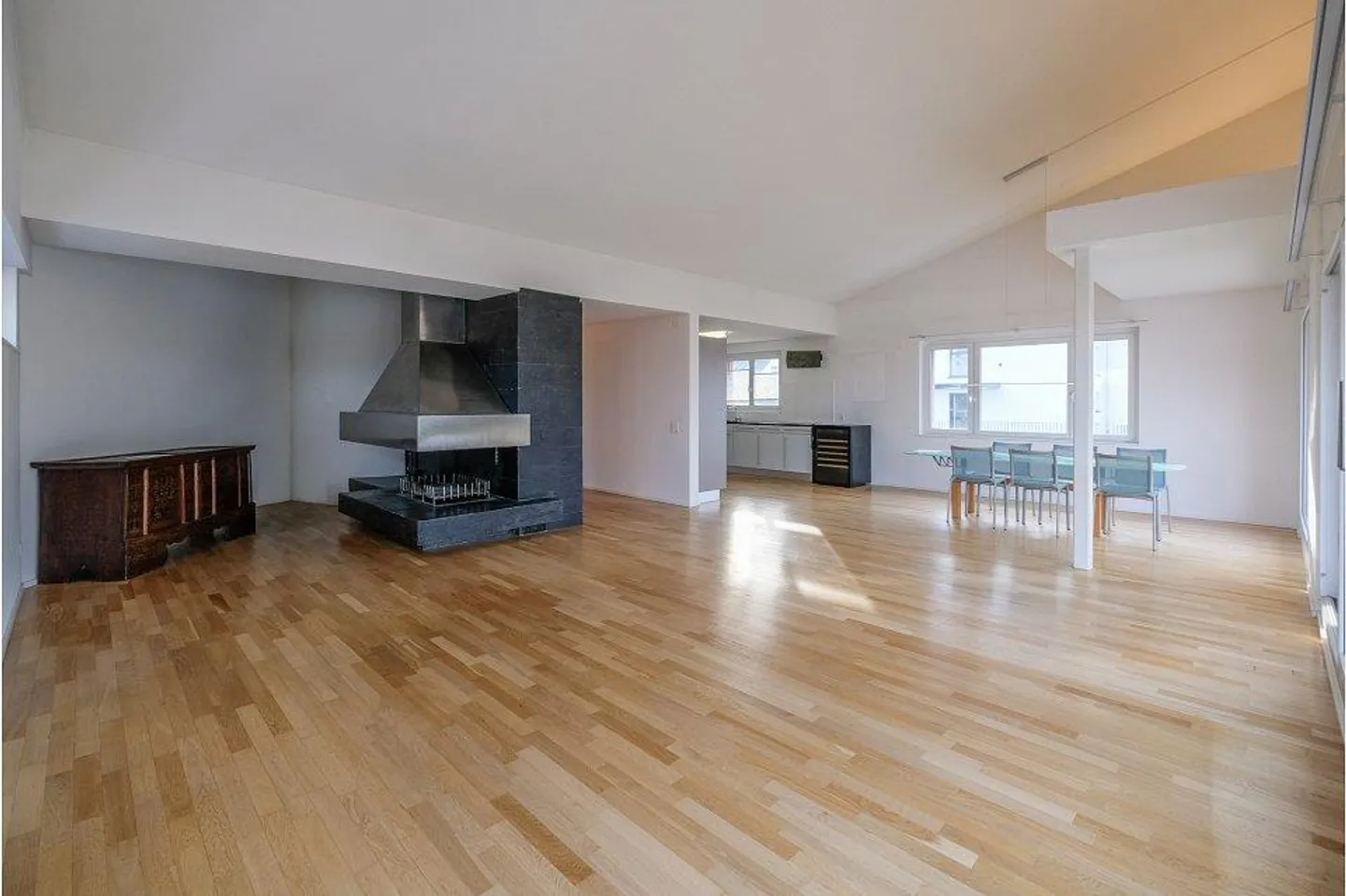 Appartement en duplex unique et exceptionnel de 4,5 pièces à ... - Photo 8 sur 13