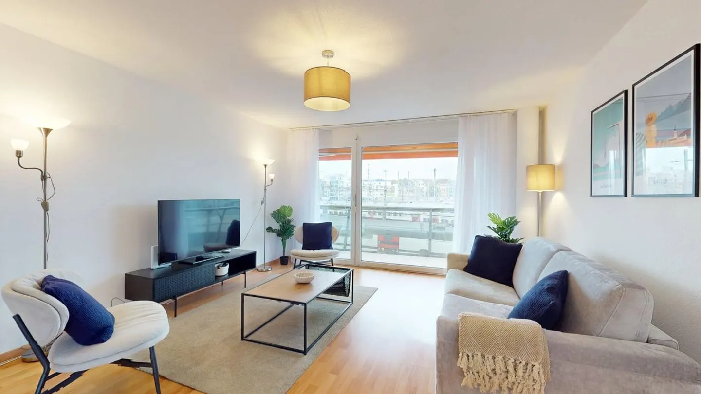 Apartment for rent - Photo 2 of 10