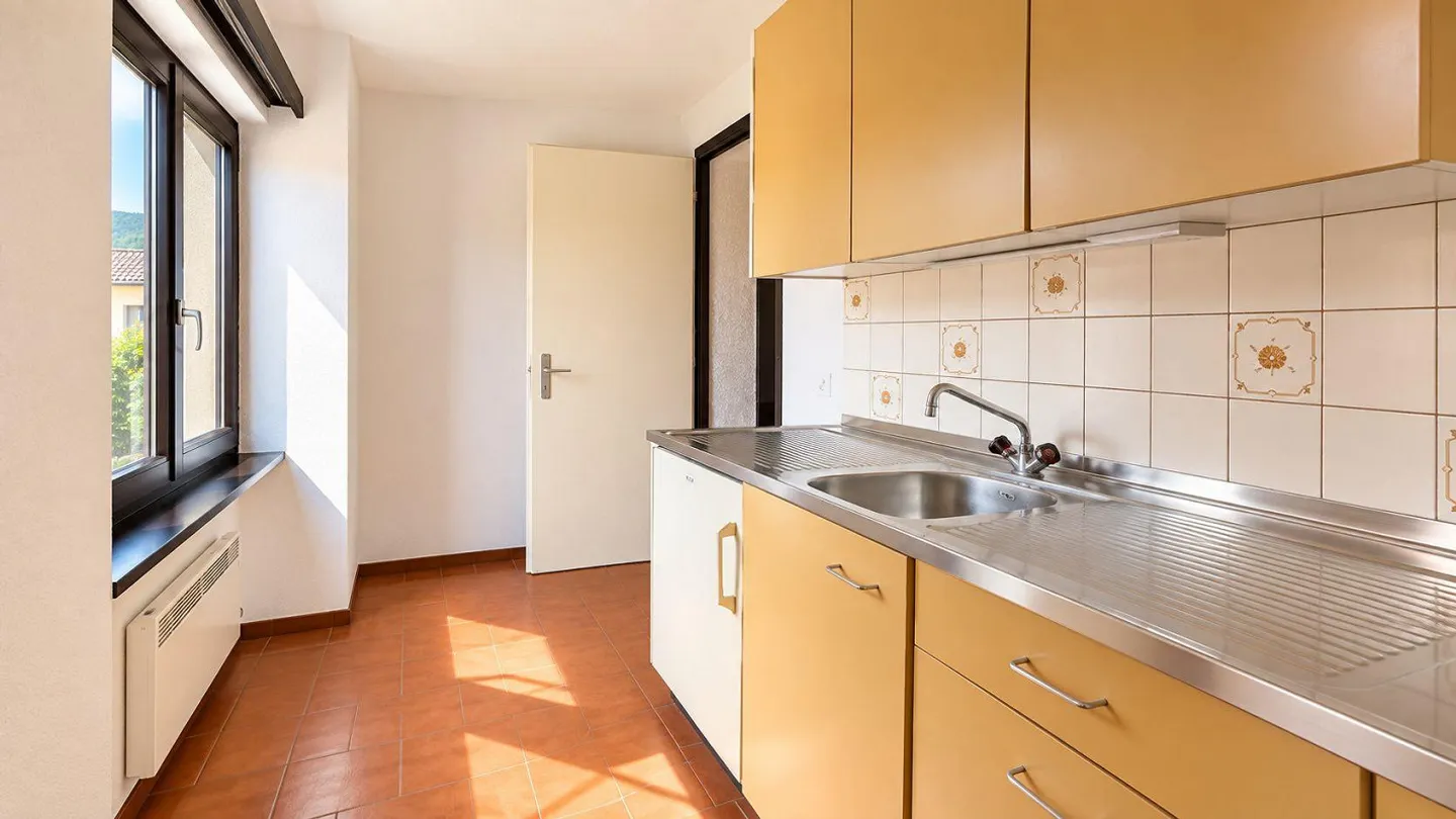 NOVAGGIO – Appartement 3.5 pièces avec balcon au cœur du village - Photo 2 sur 6