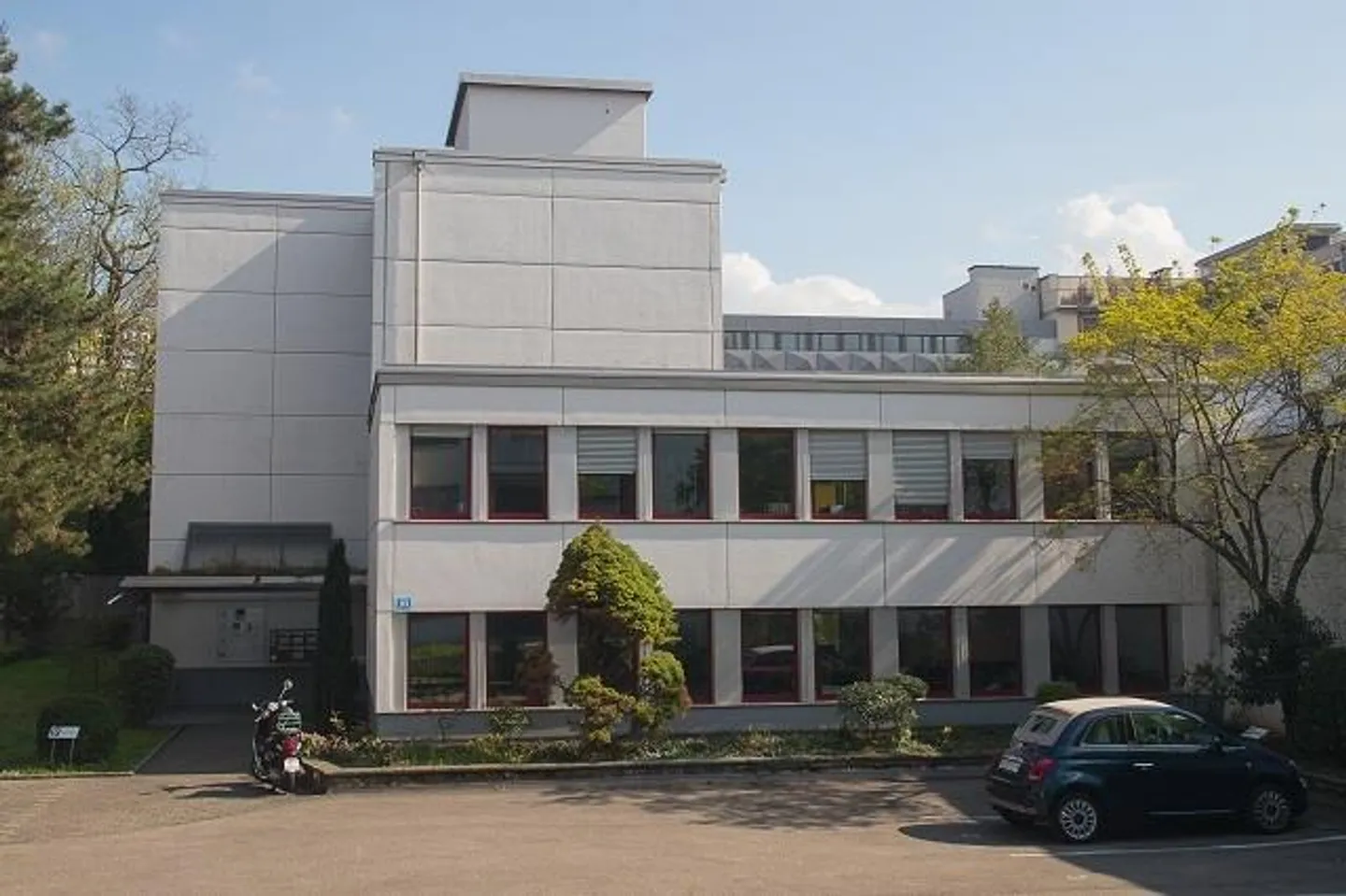 Bureau lumineux à louer près de la SBB - Photo 1 sur 3