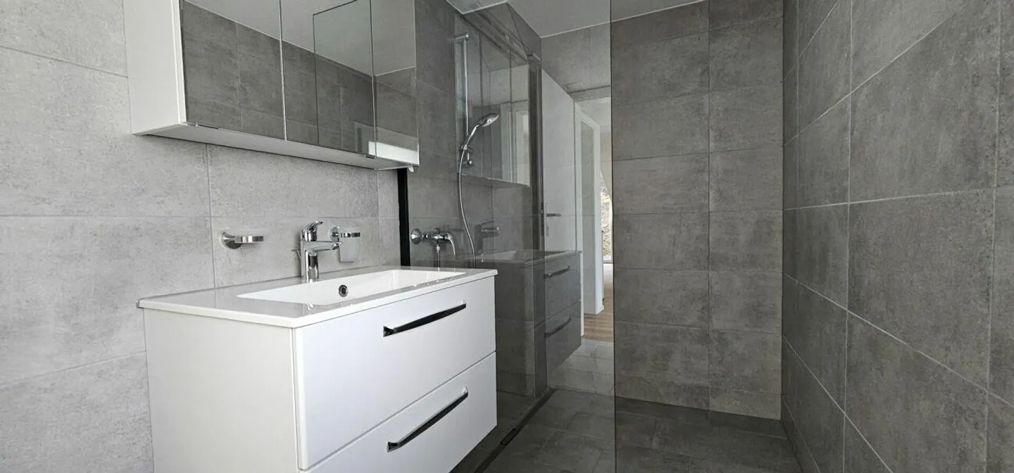 Gemütliche 2.5-Zimmer-Wohnung an ruhiger Lage - Foto 4 von 9