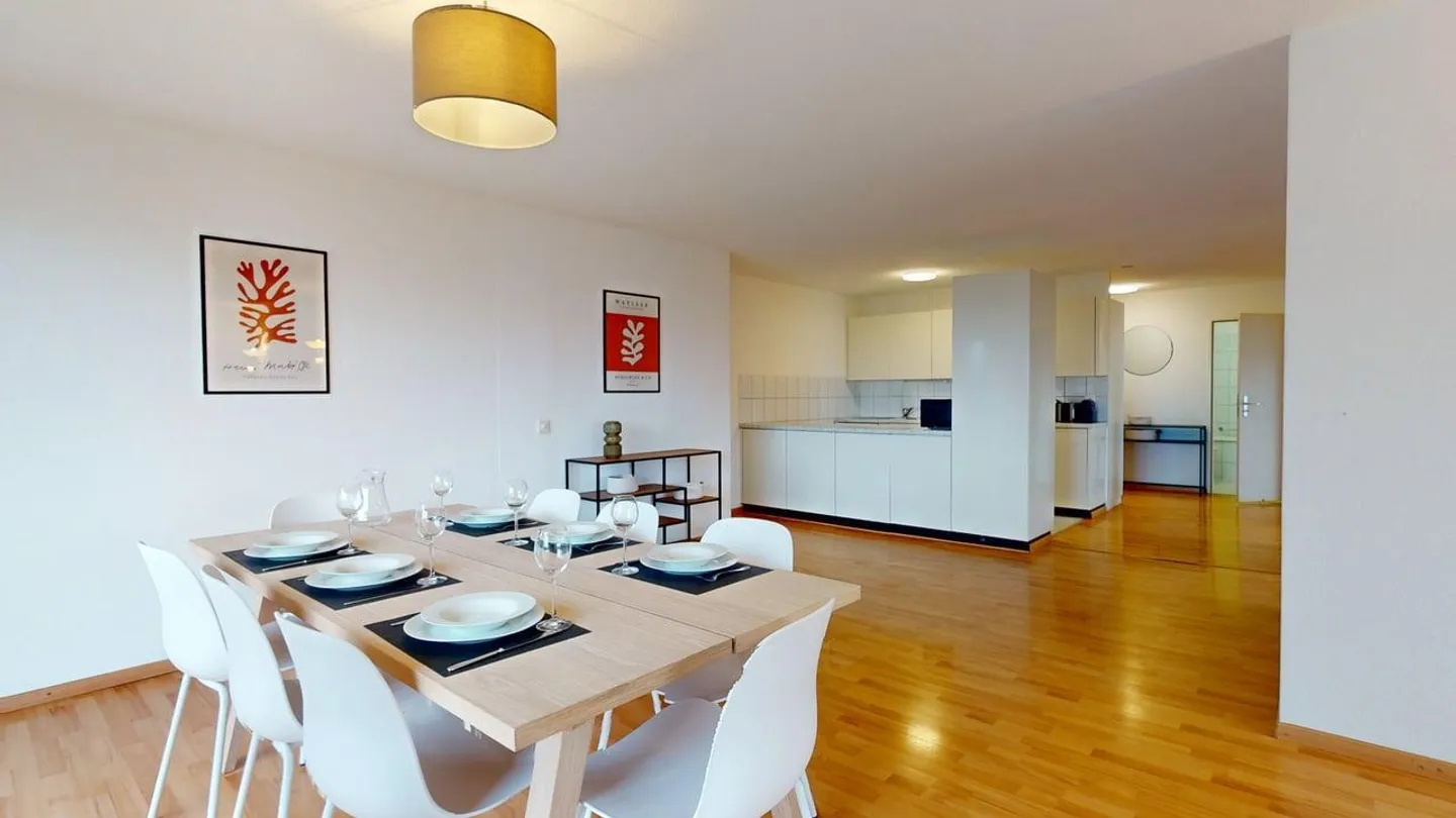 Apartment for rent - Photo 3 of 10