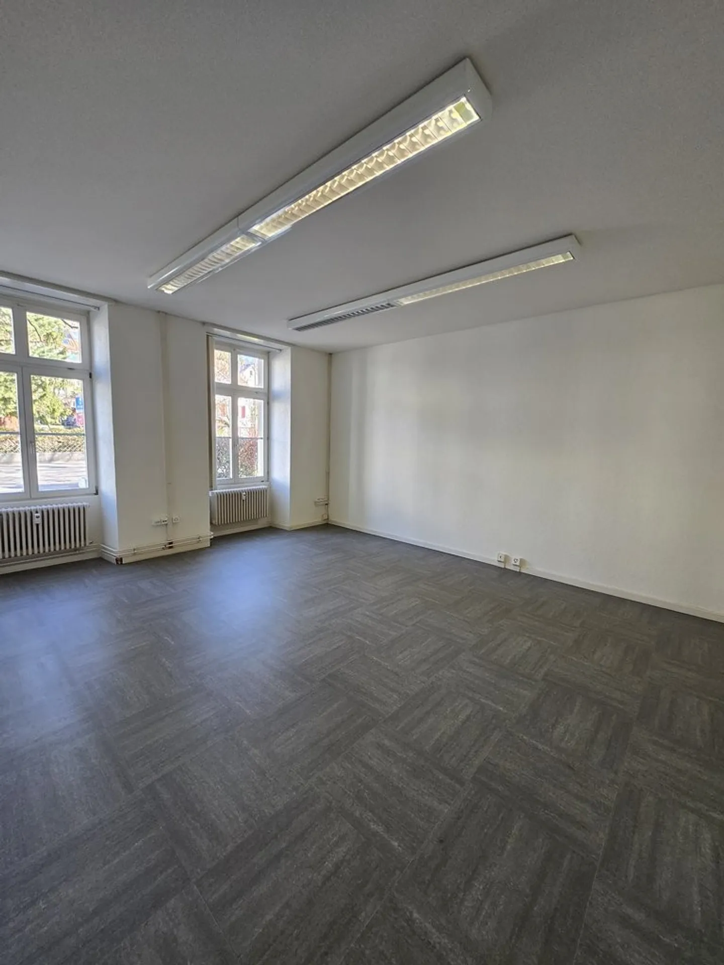 3-Month Rent-Free Period - Versatile Office/Practice Space - Photo 5 of 8