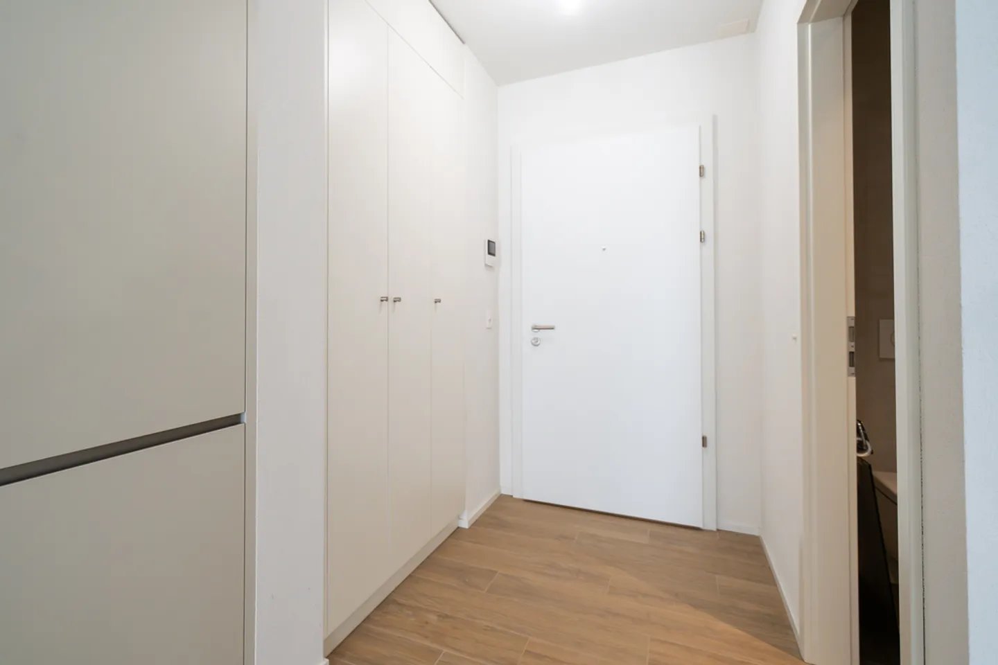 Appartement Moderne dans un Endroit Calme - Photo 5 sur 7