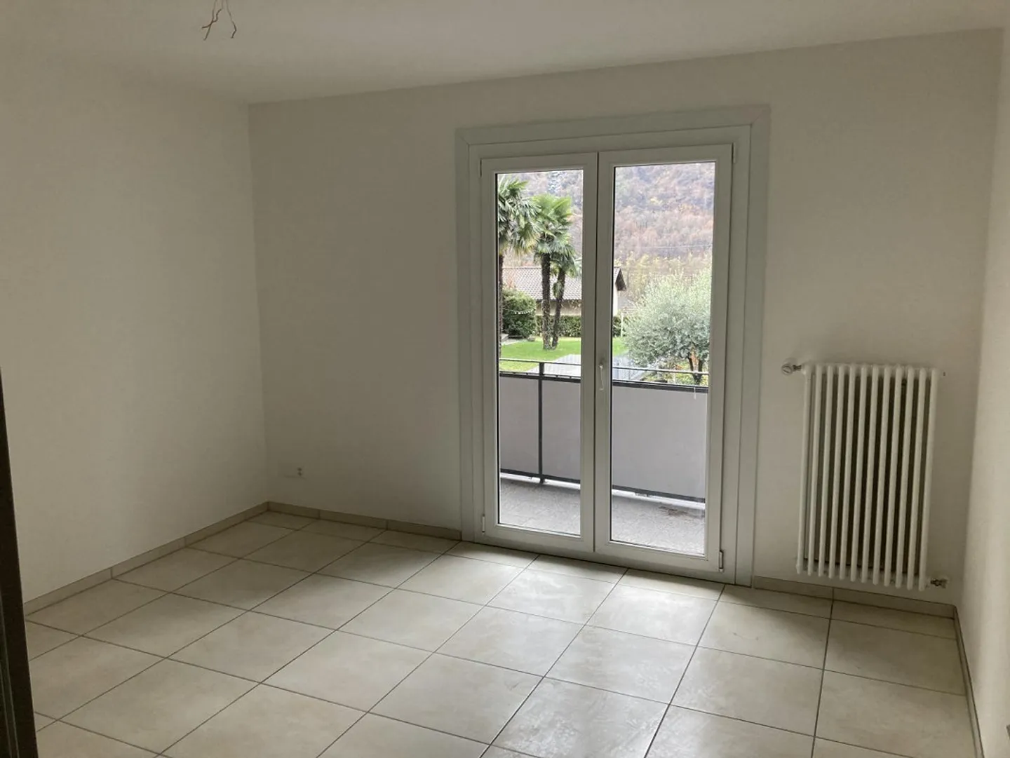 Appartamenti di 3 1/2 locali ristrutturati con garage - Foto 3 di 19
