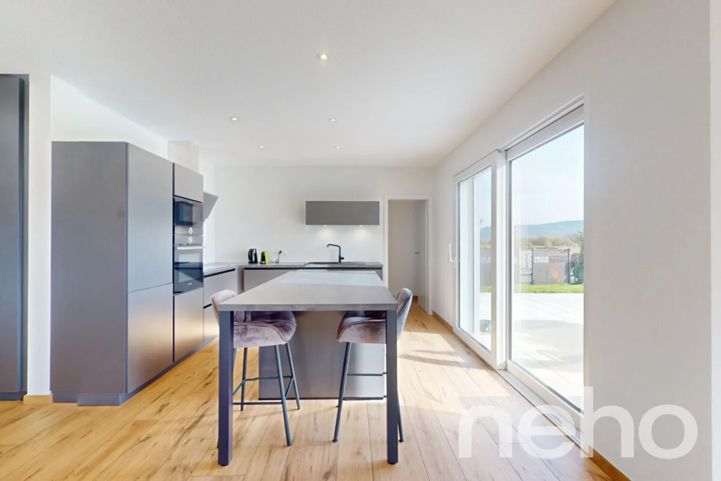 Prächtiges Haus aus dem Jahr 2023 mit 4,5 Zimmern, großem Garten und Aussicht! - Foto 8 von 13