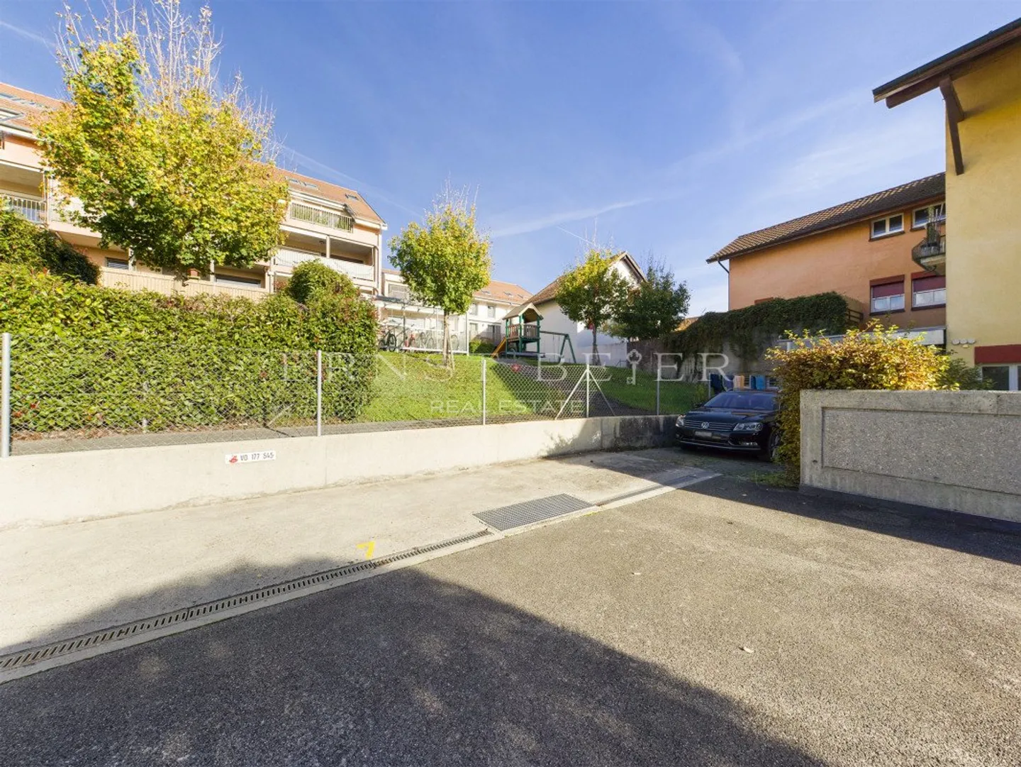 Arcade commerciale avec vitrines - Photo 13 sur 13