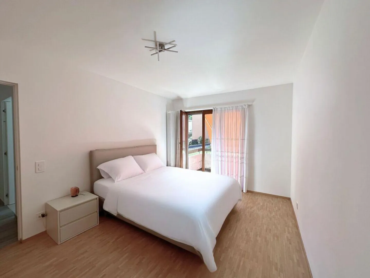 Helles 2,5-Zimmer-Apartment, renoviert, in zentraler Lage in Mendrisio - Foto 5 von 10