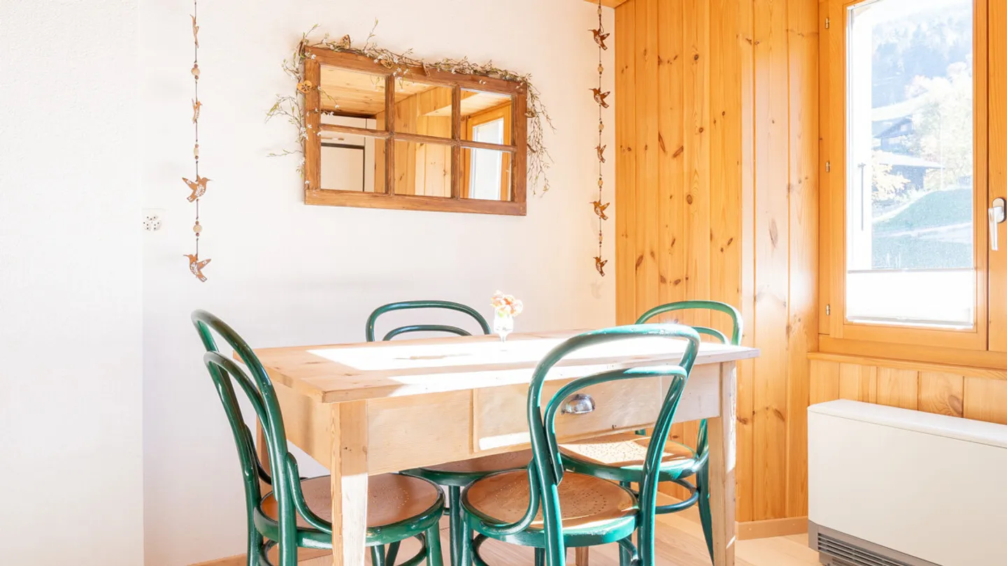 4-room apartment in historic Valais house in Unterbäch - Photo 6 of 13