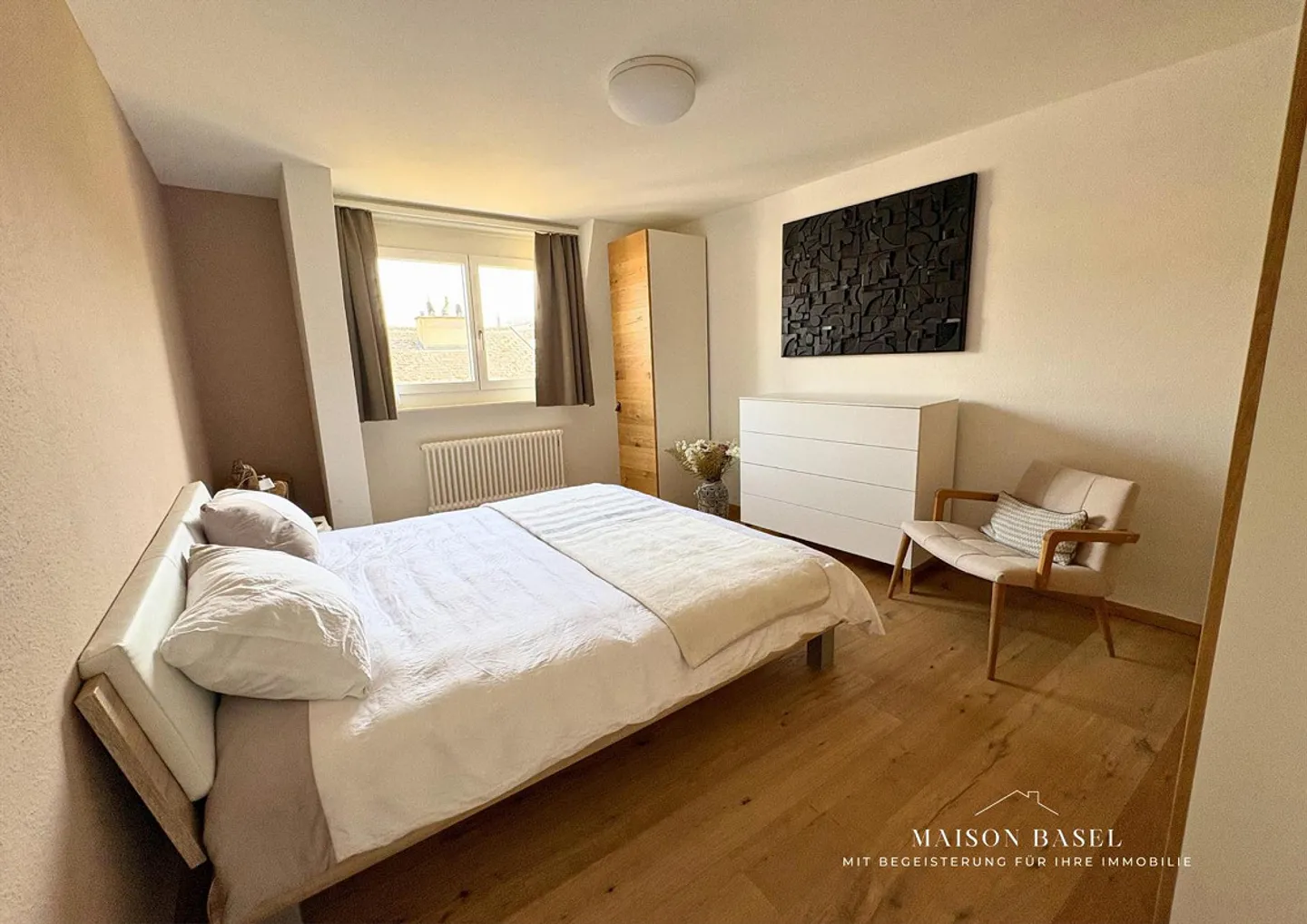 Appartement ancien entièrement rénové de 2,5 pièces avec balcon à 4051 Bâle - Photo 4 sur 7