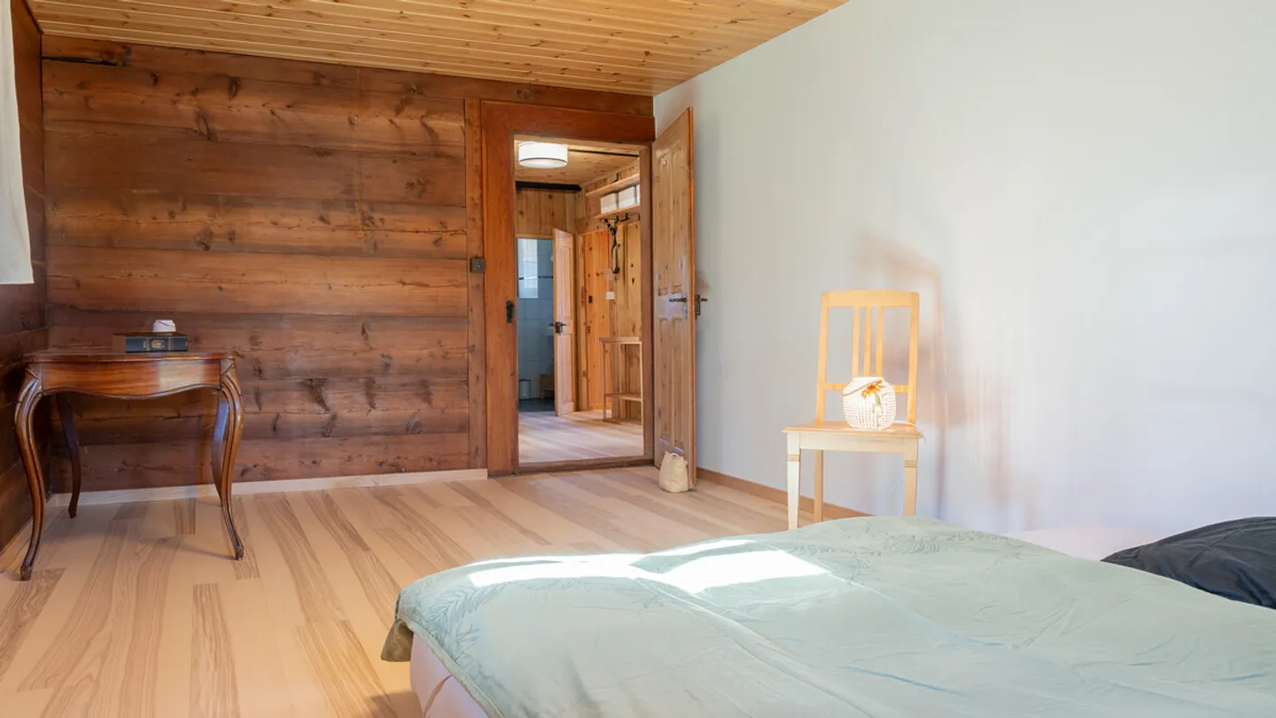 4-room apartment in historic Valais house in Unterbäch - Photo 8 of 13